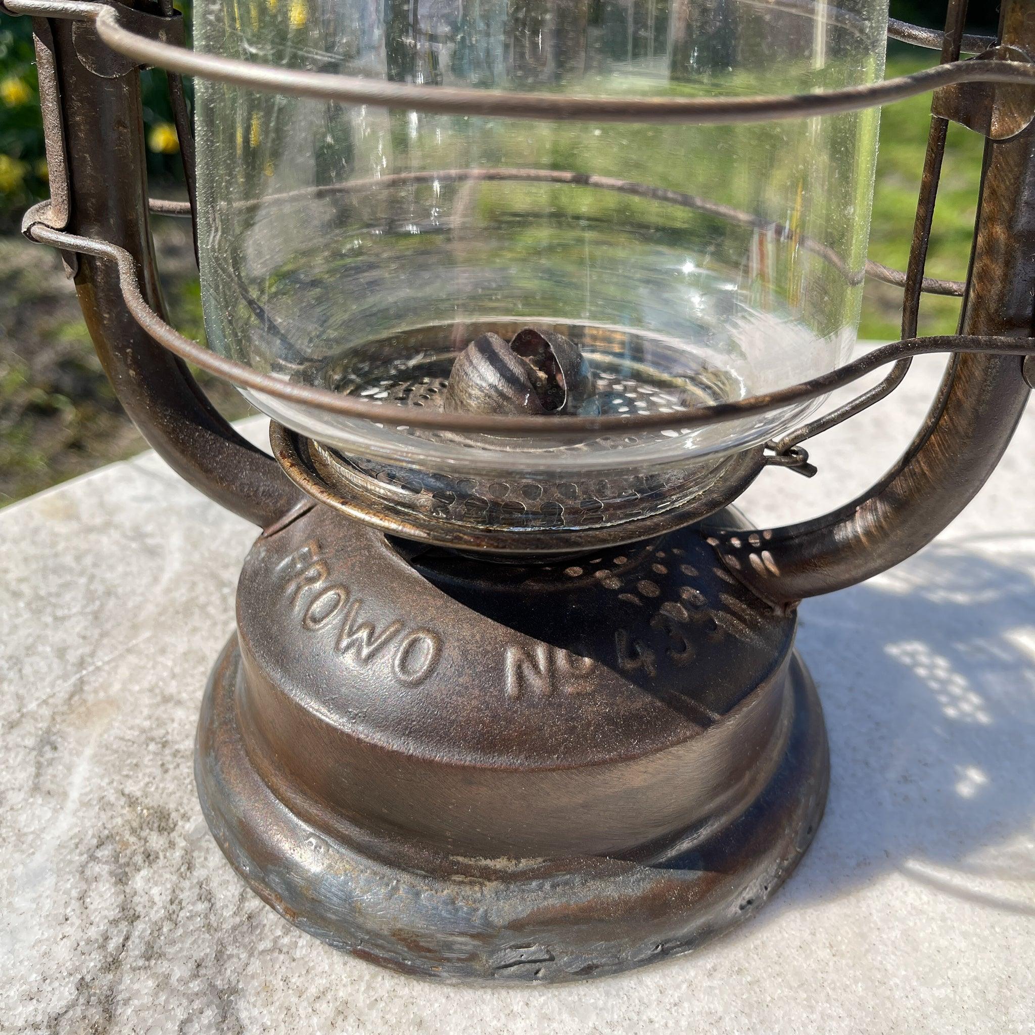 Antieke stormlantaarn Frowo 435 petroleum lamp - The Collectionist