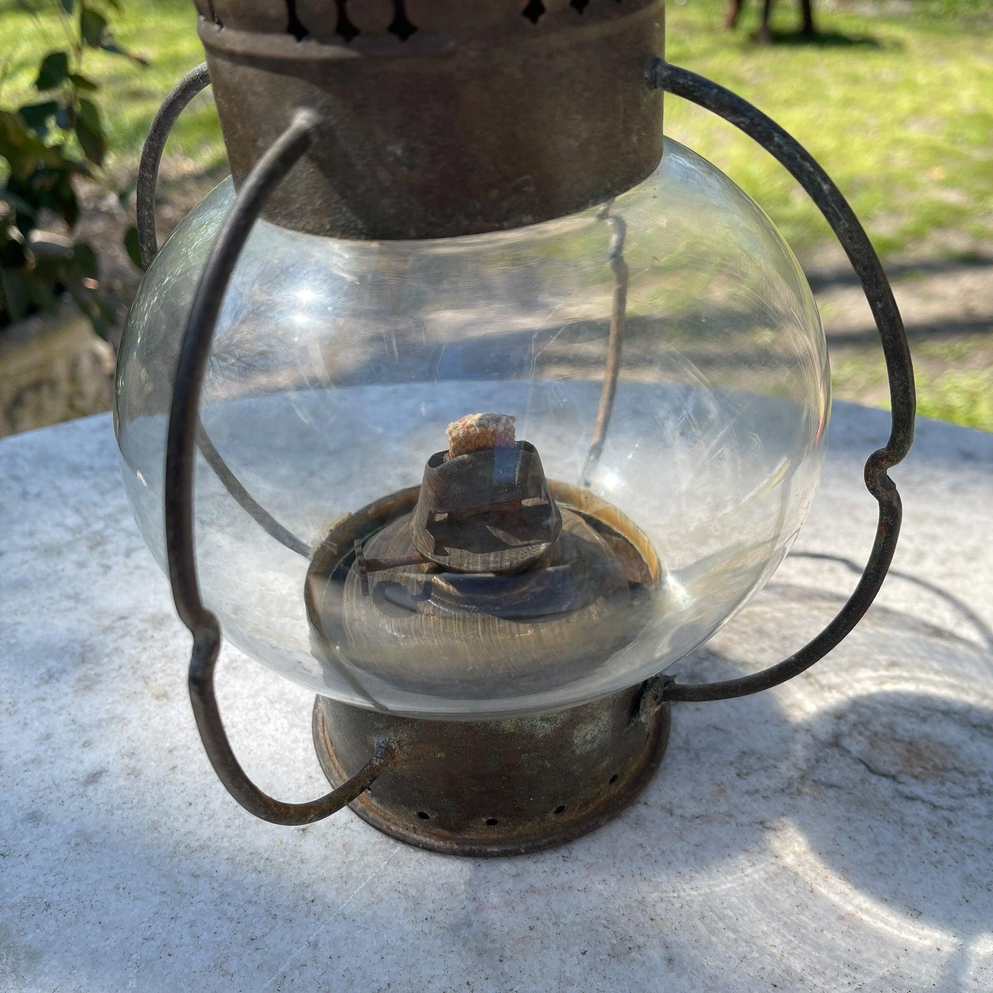 Antieke stormlantaarn / petroleum lamp - Bamestra Curiosa