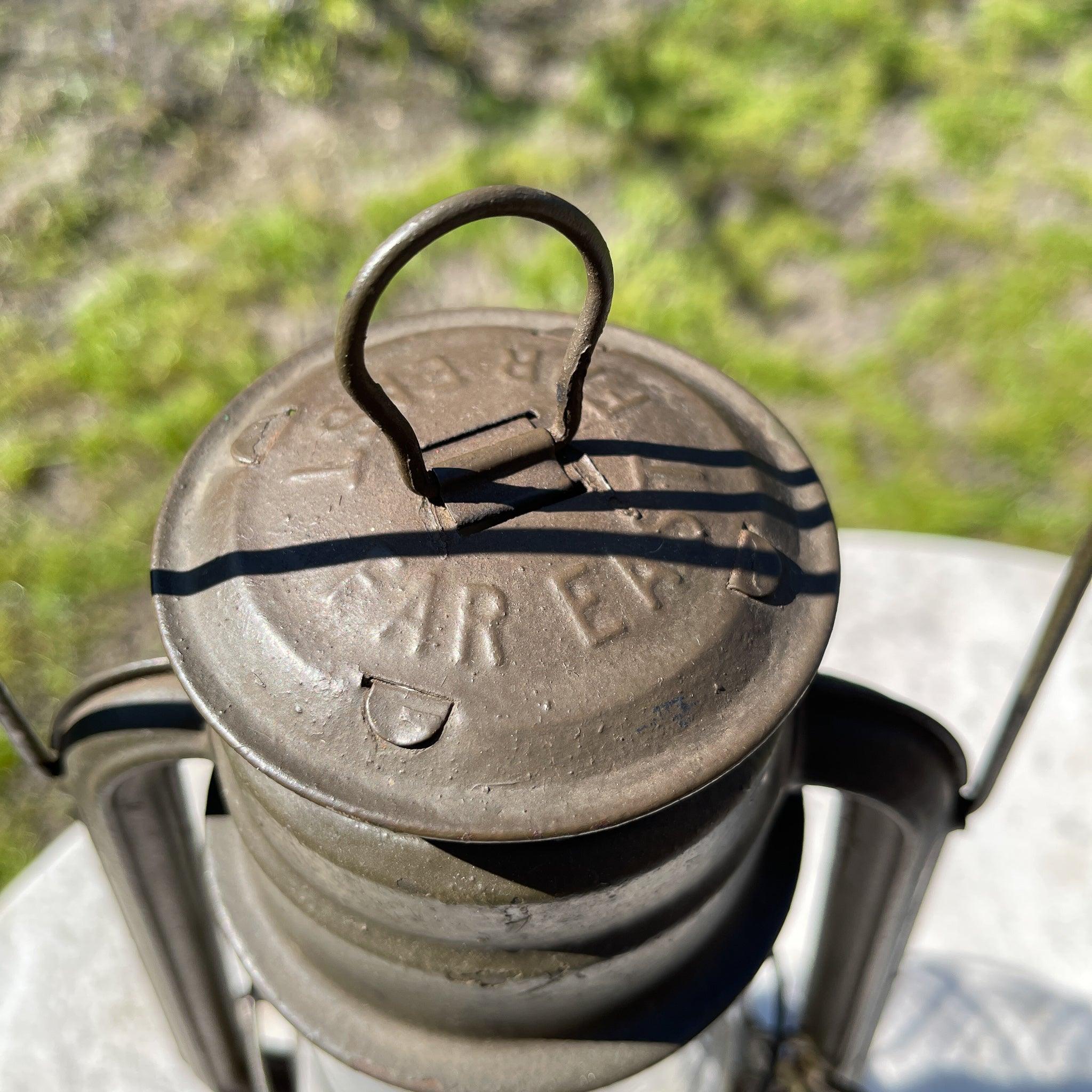 Antieke stormlantaarn petroleum lamp Chalwyn Far East - The Collectionist