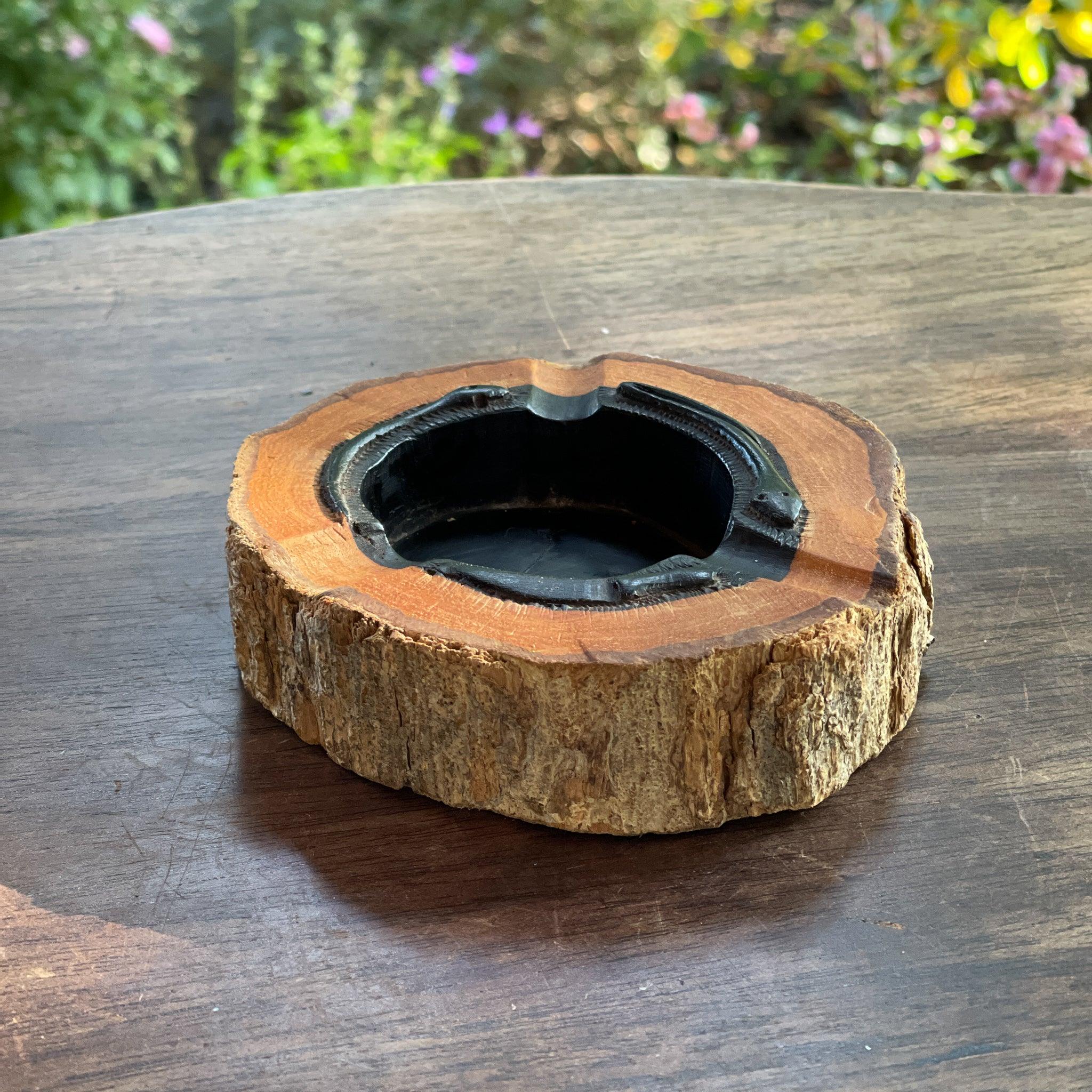 Asbak gemaakt van zeldzaam Ebbenhout - The Collectionist