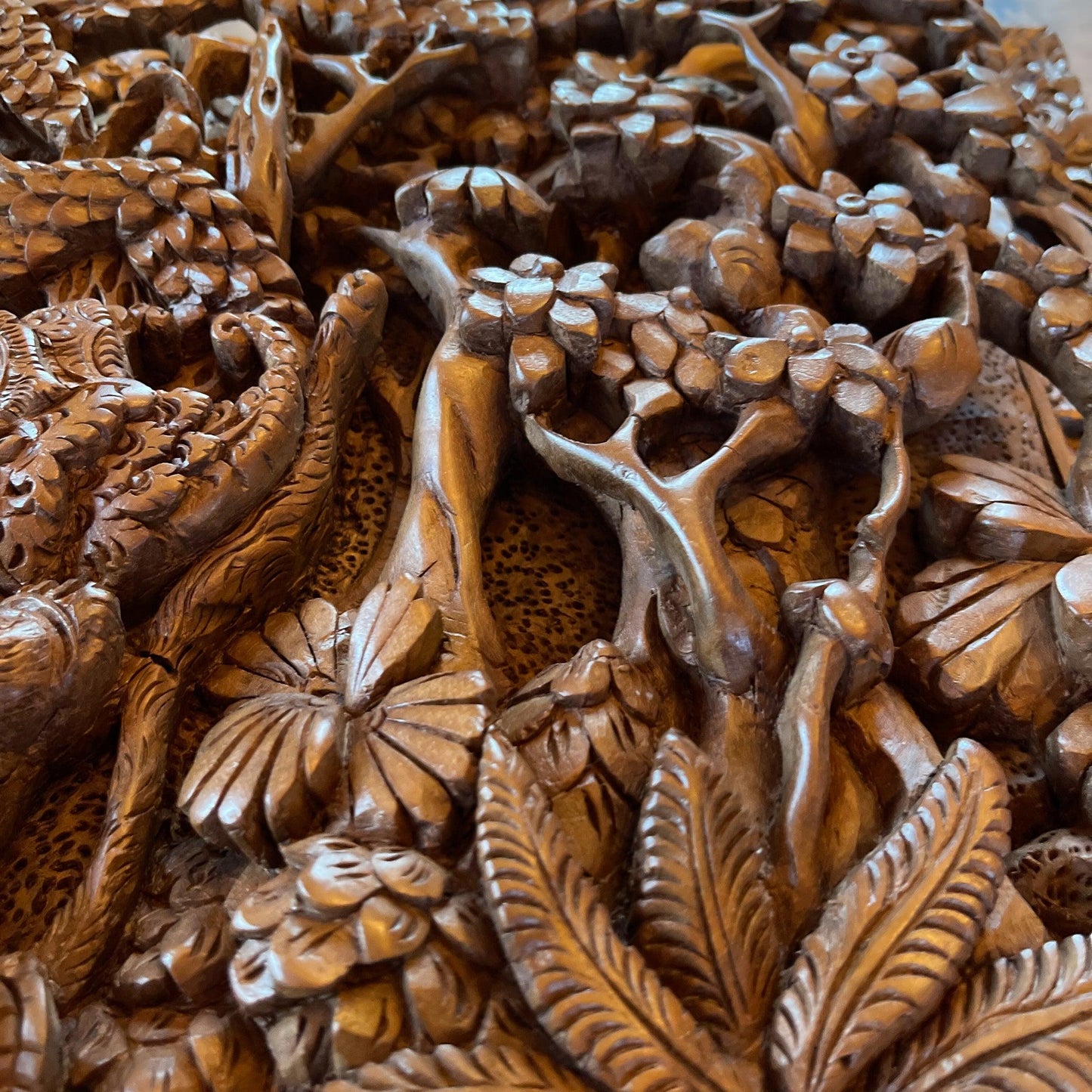 Balinees houtsnijwerk - Bamestra Curiosa