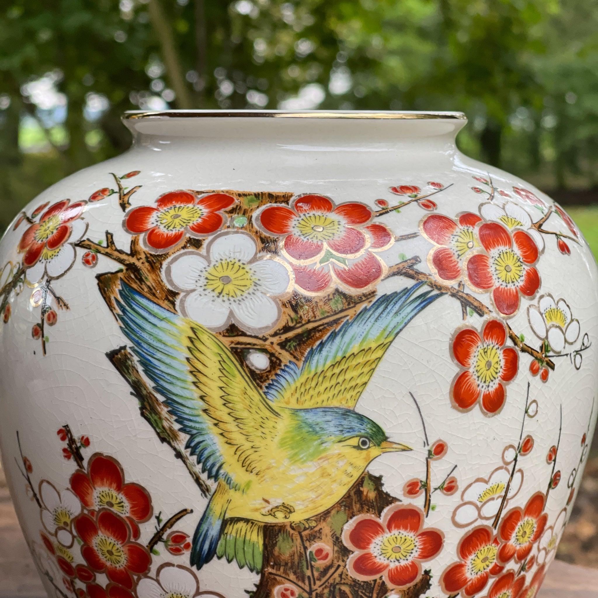 Chinese craquelé vaas - Bamestra Curiosa