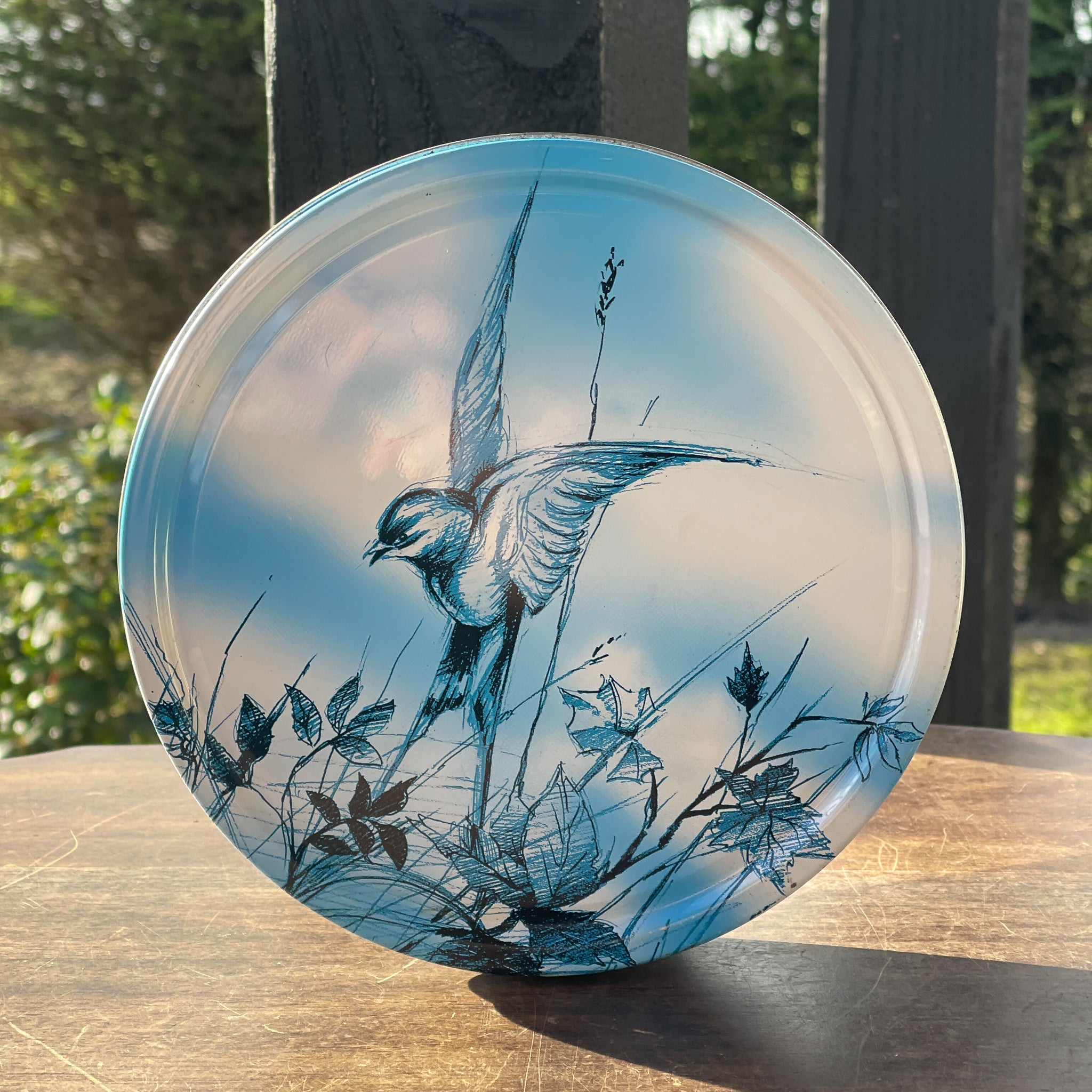 Deense Koekblik Met Een Vogel - The Collectionist