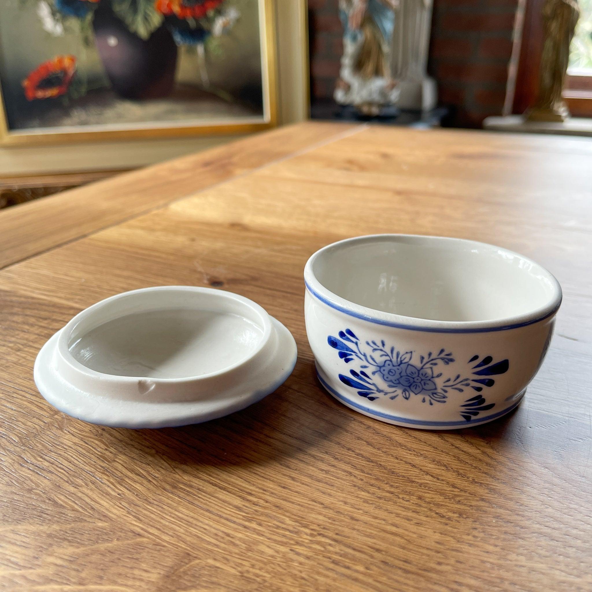 Delfts blauw potje met deksel - The Collectionist