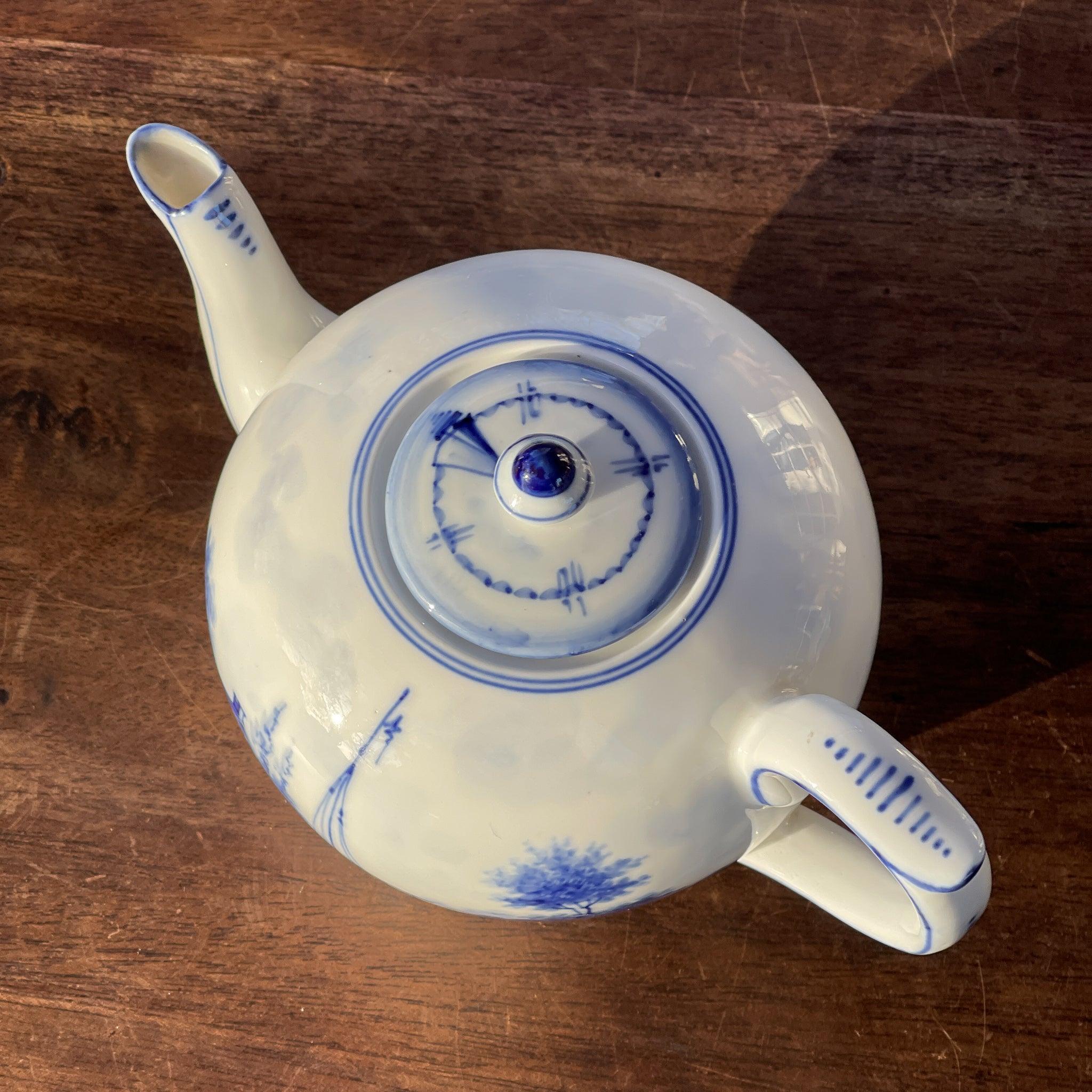 Delfts blauwe theepot met Hollands landschap - The Collectionist