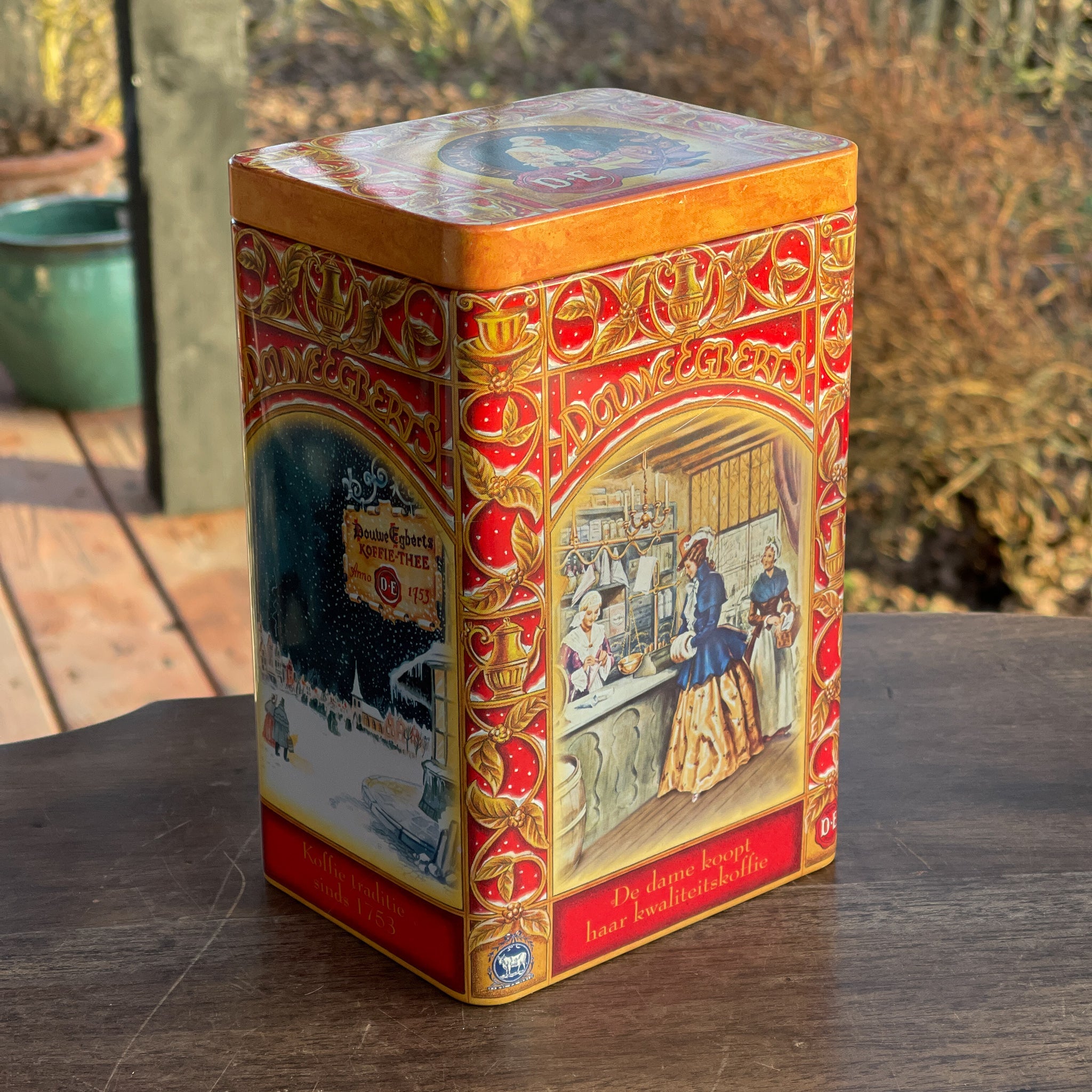 Douwe Egberts Winter Koffie Bewaarblik - The Collectionist