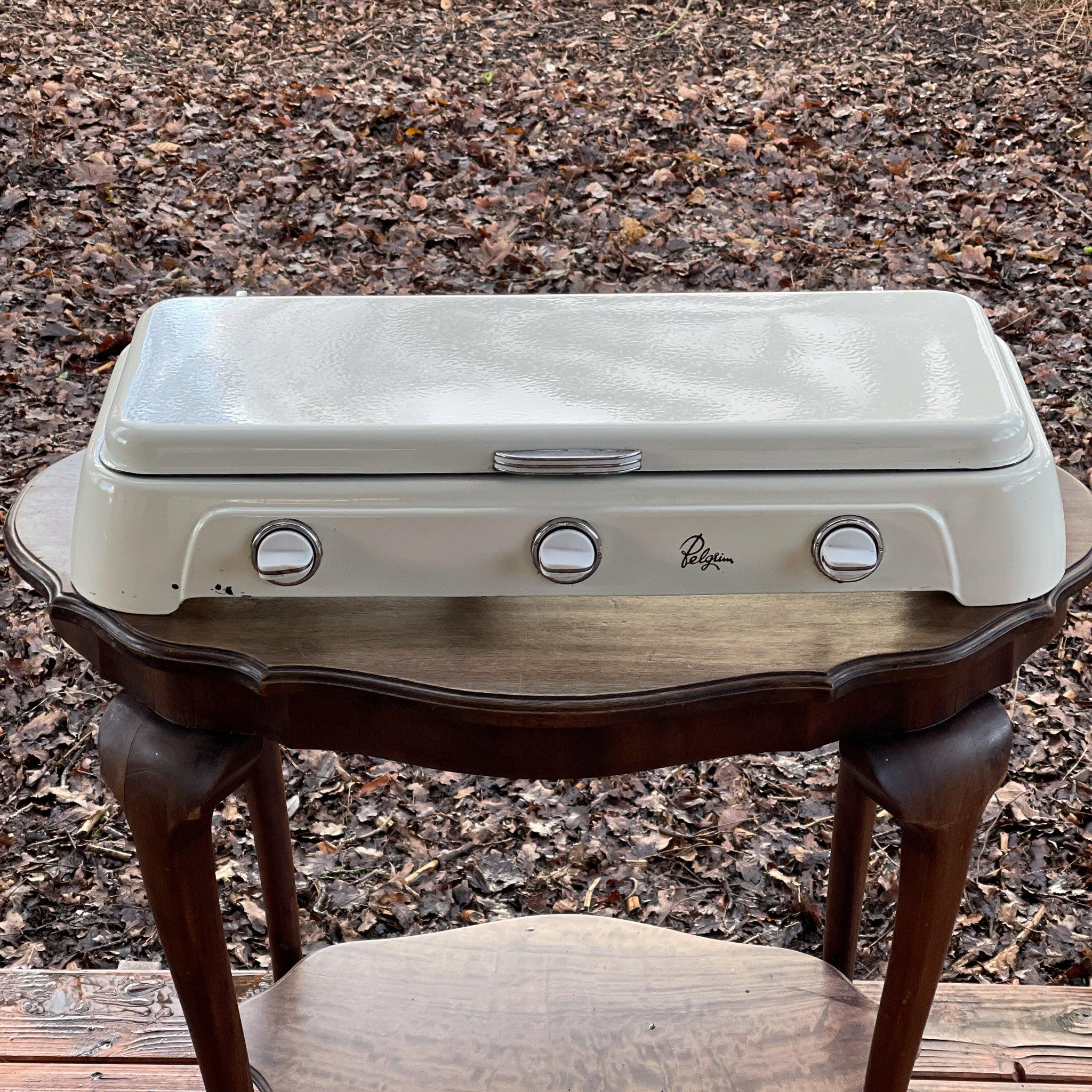 Emaille driepits gasstel van Pelgrim - The Collectionist