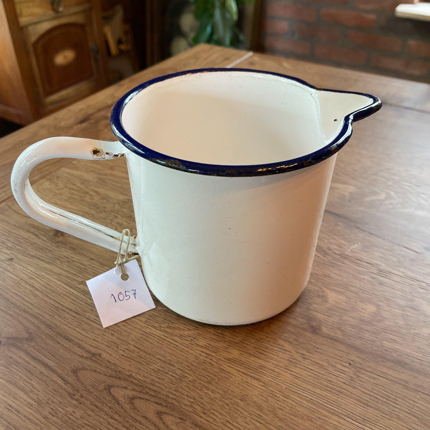 Emaille maatbeker 1L - Bamestra Curiosa