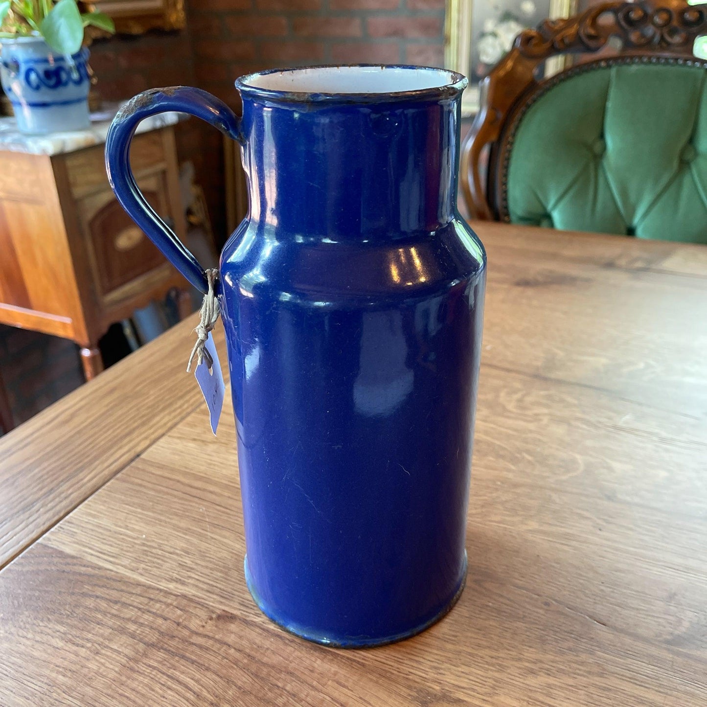 Emaille melkkan - Bamestra Curiosa