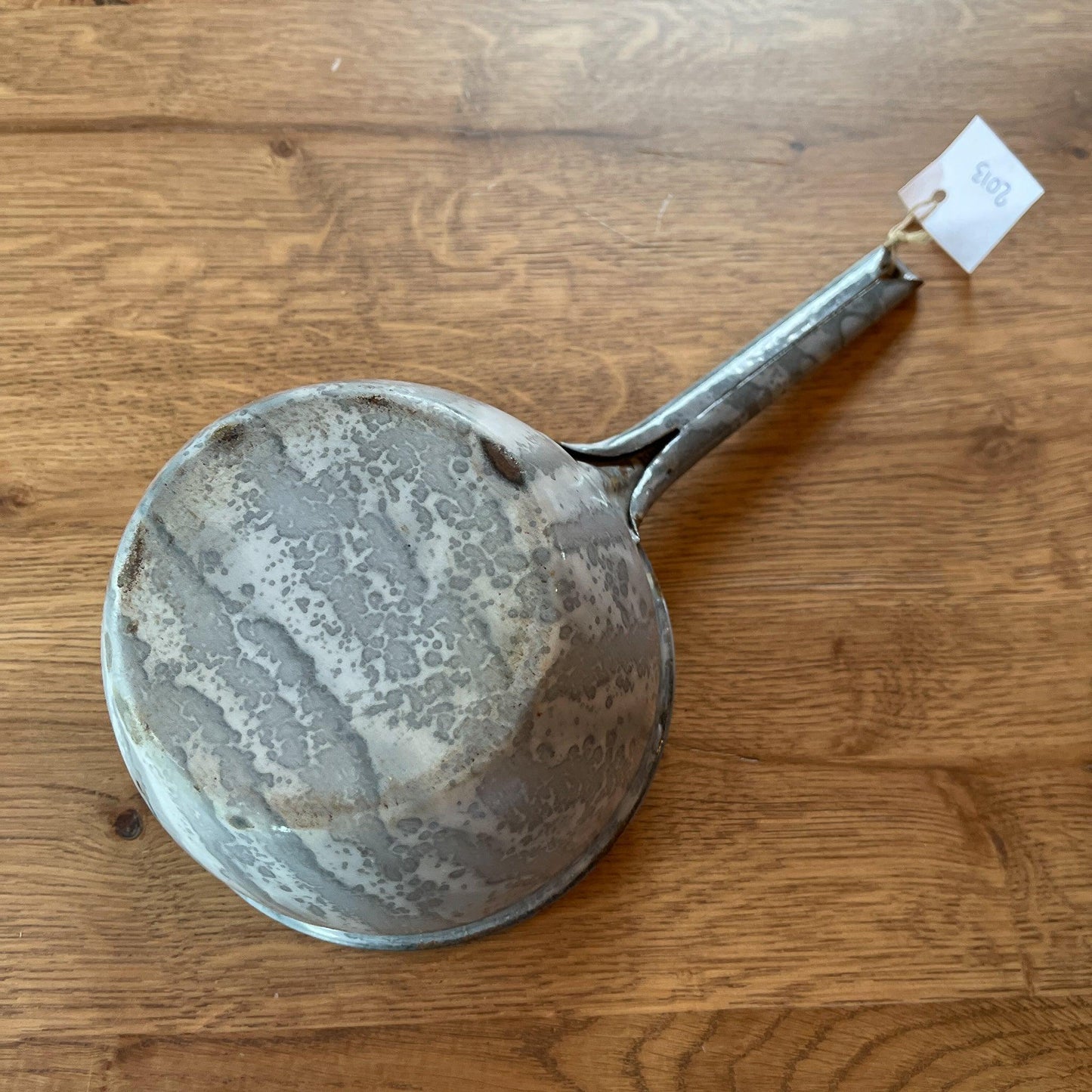 Emaille steelpannetje - Bamestra Curiosa