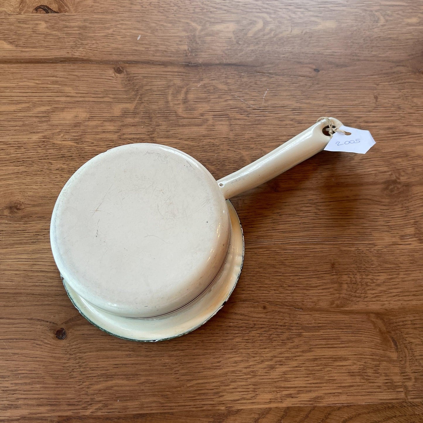 Emaille steelpannetje wit met groen - Bamestra Curiosa