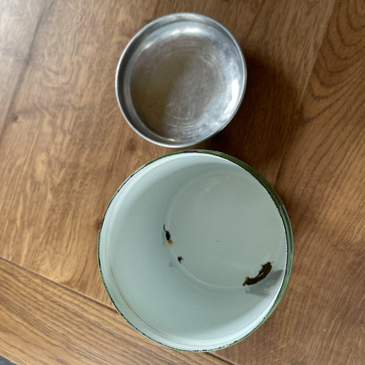 Emaille theebus - Bamestra Curiosa