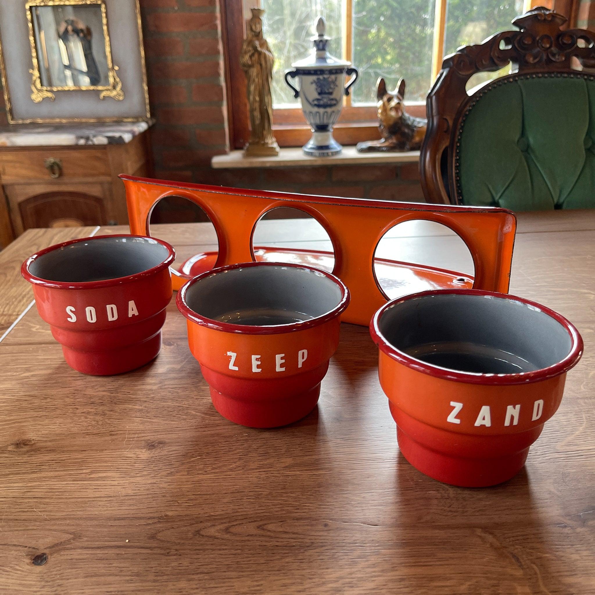 Emaille zand zeep en soda rek - The Collectionist