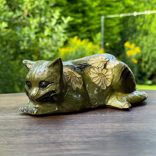 Geëmailleerde messing poes - Bamestra Curiosa