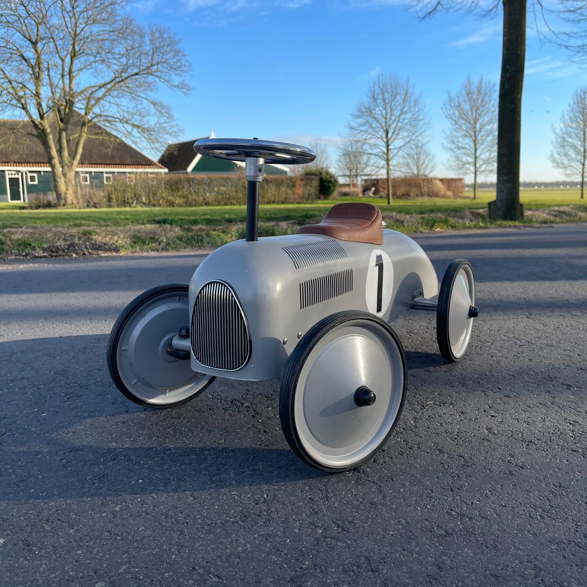 Goki loopauto zilver - The Collectionist