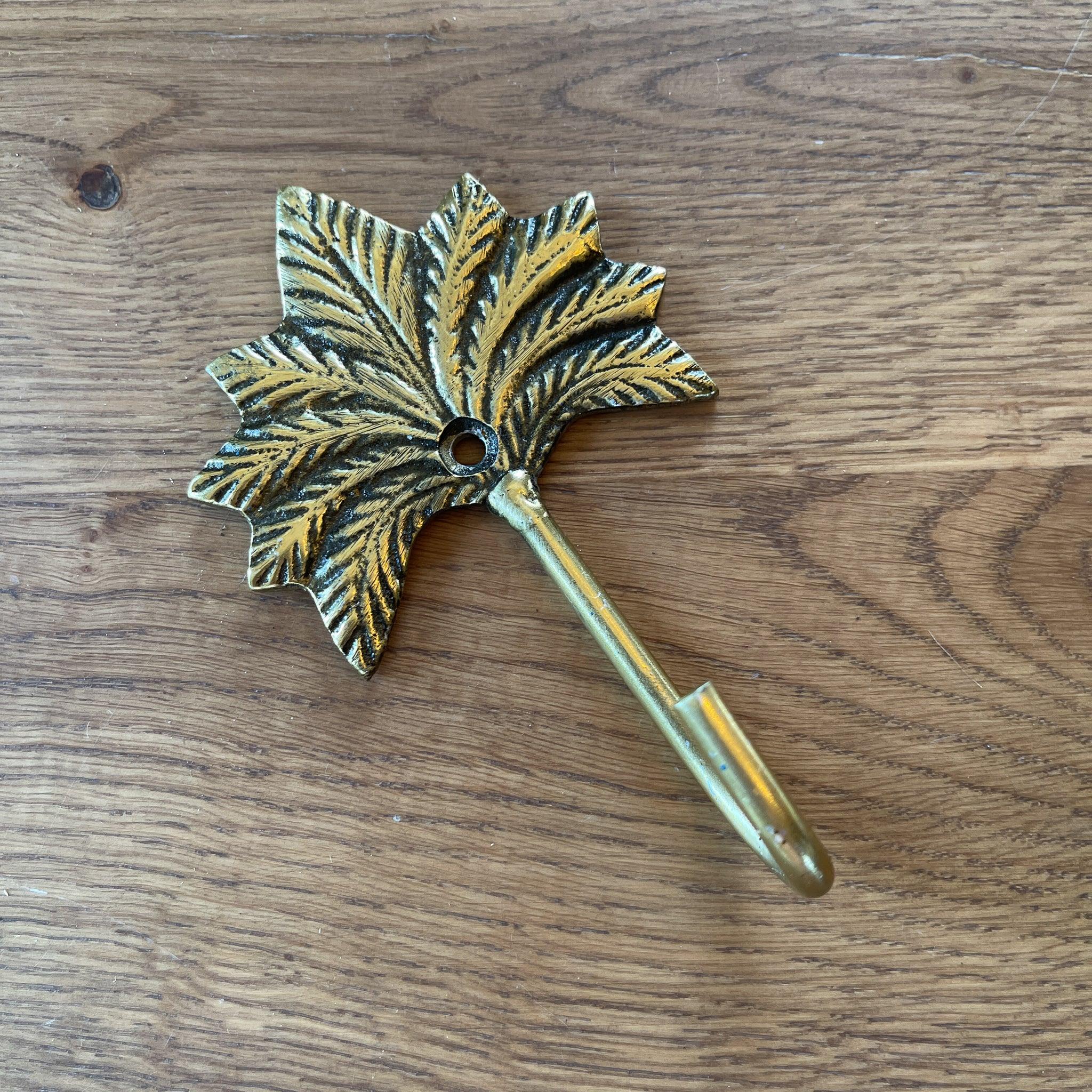 Gouden wandhaak met palm - The Collectionist
