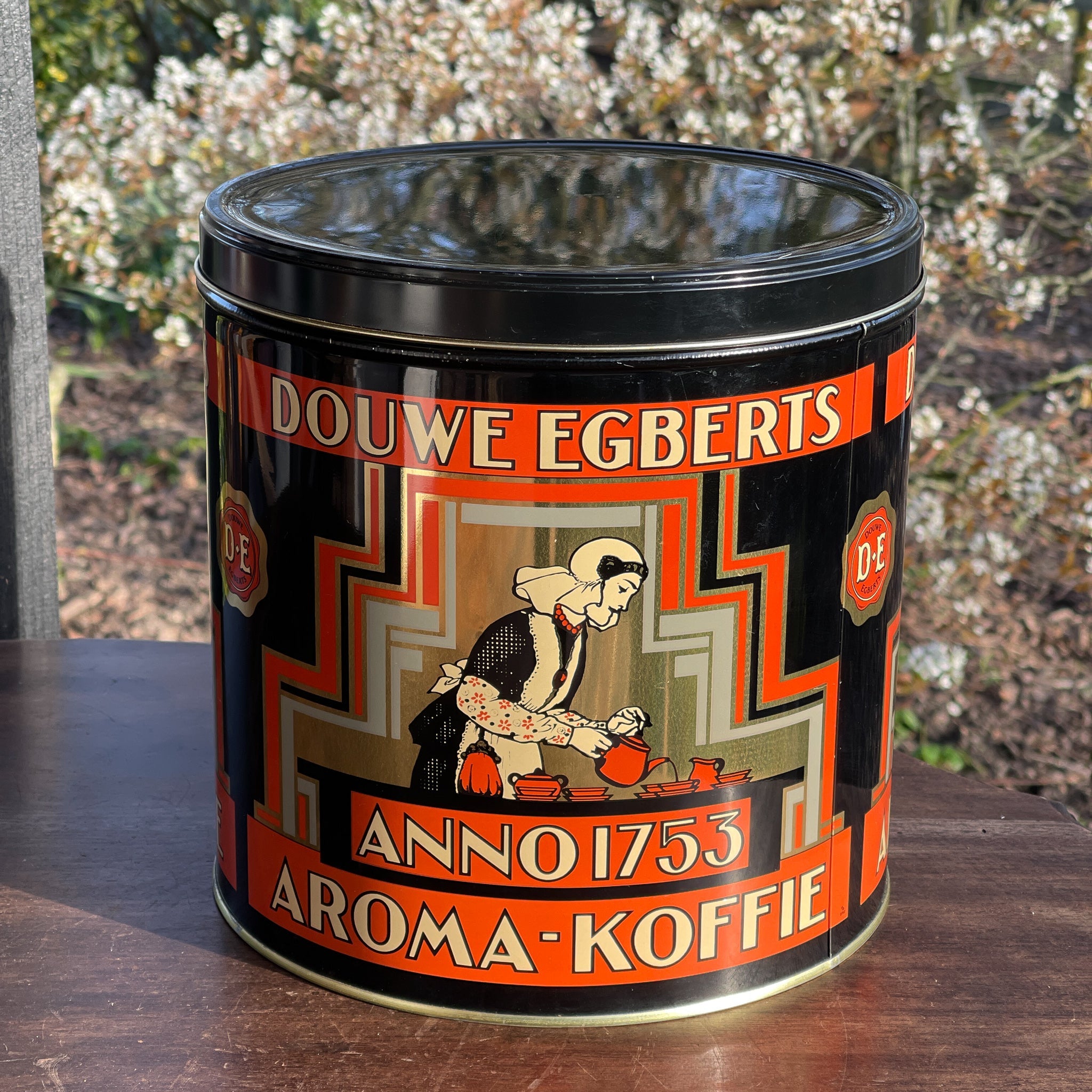 Groot Winkelblik Van Douwe Egberts - The Collectionist