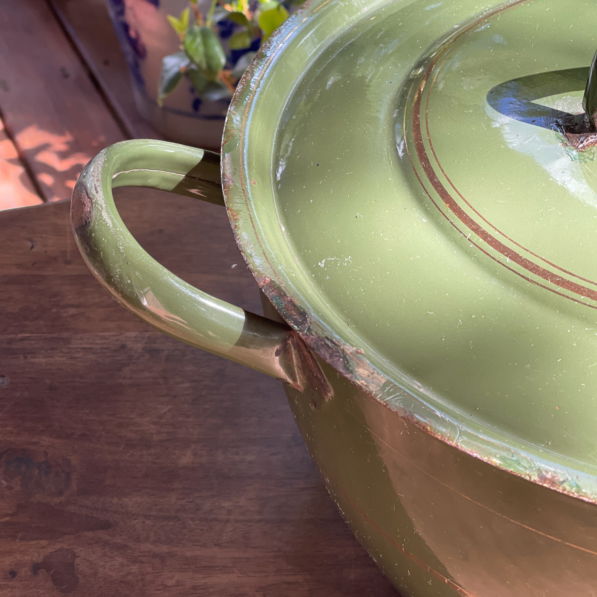Grote Groene Emaille Pan Met Deksel - The Collectionist