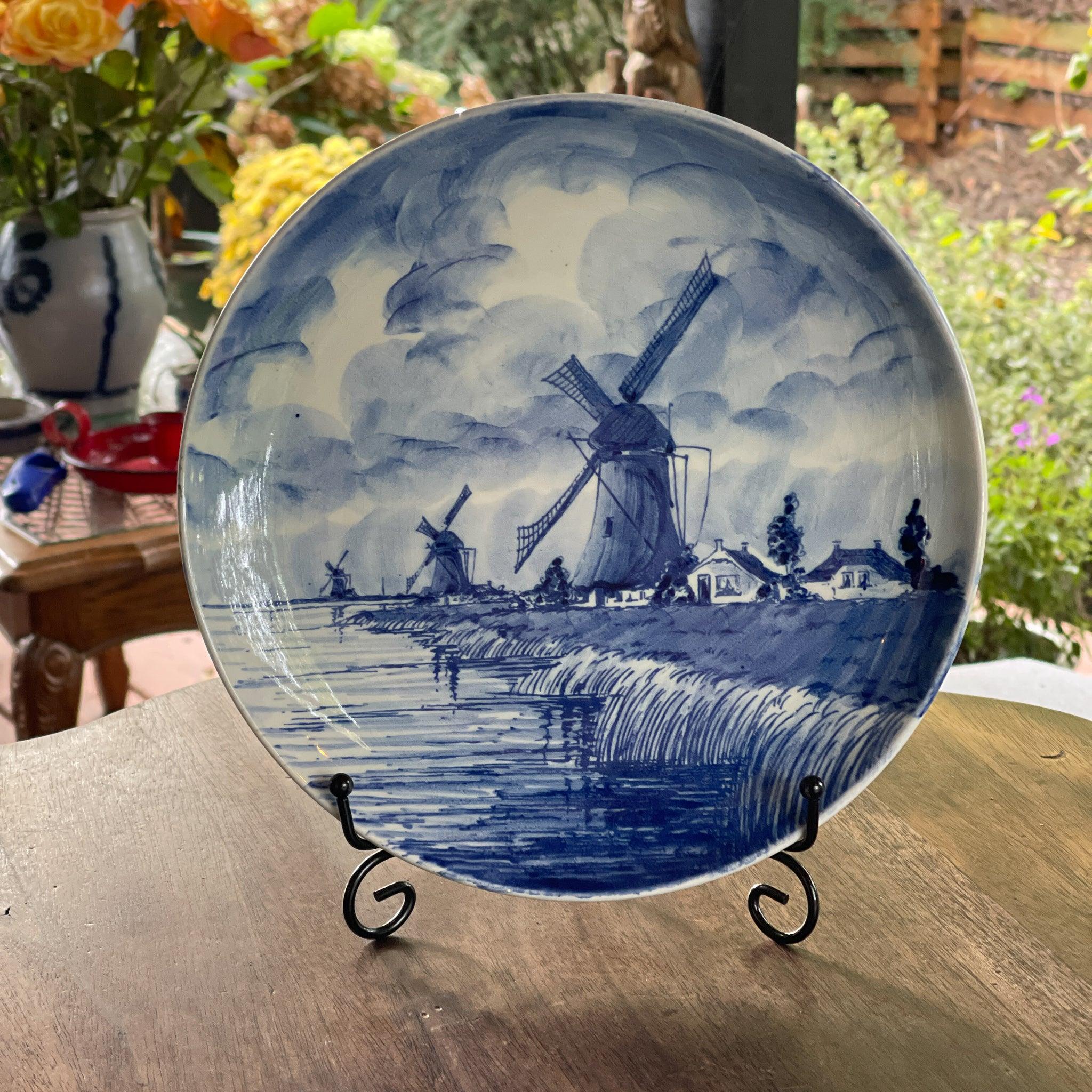 Handgeschilderd Delfts Blauw wandbord met Hollands tafereel - The Collectionist