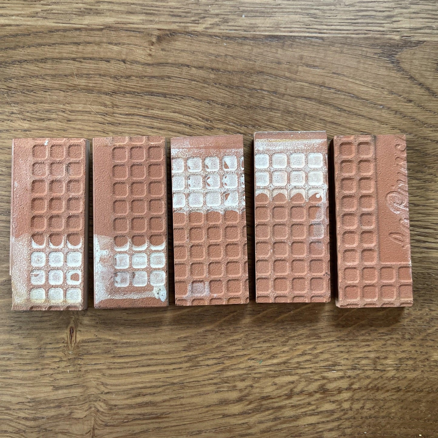 Huisnummer tegeltjes nummer 7 en 8 - Bamestra Curiosa