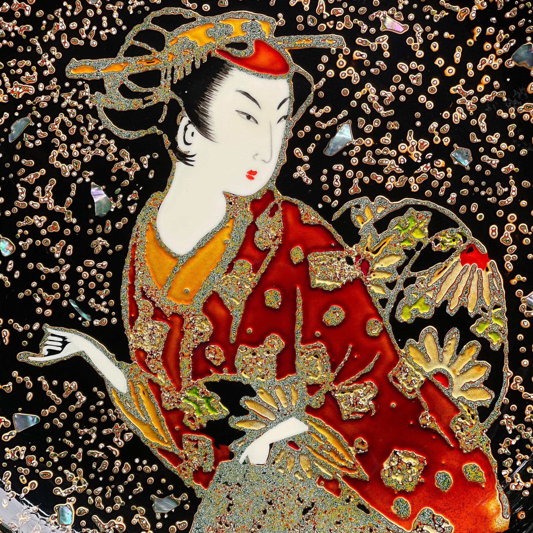 Japans bord / schaal met ingelegde stukjes parelmoer - The Collectionist
