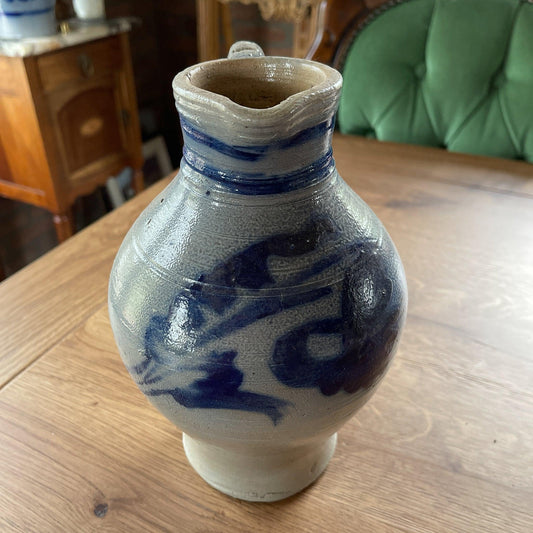 Keuls aardewerk kan - Bamestra Curiosa