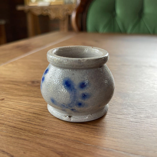 Keuls aardewerk potje - Bamestra Curiosa