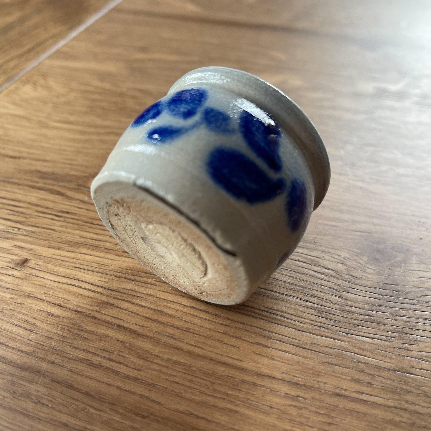 Keuls aardewerk potje - Bamestra Curiosa