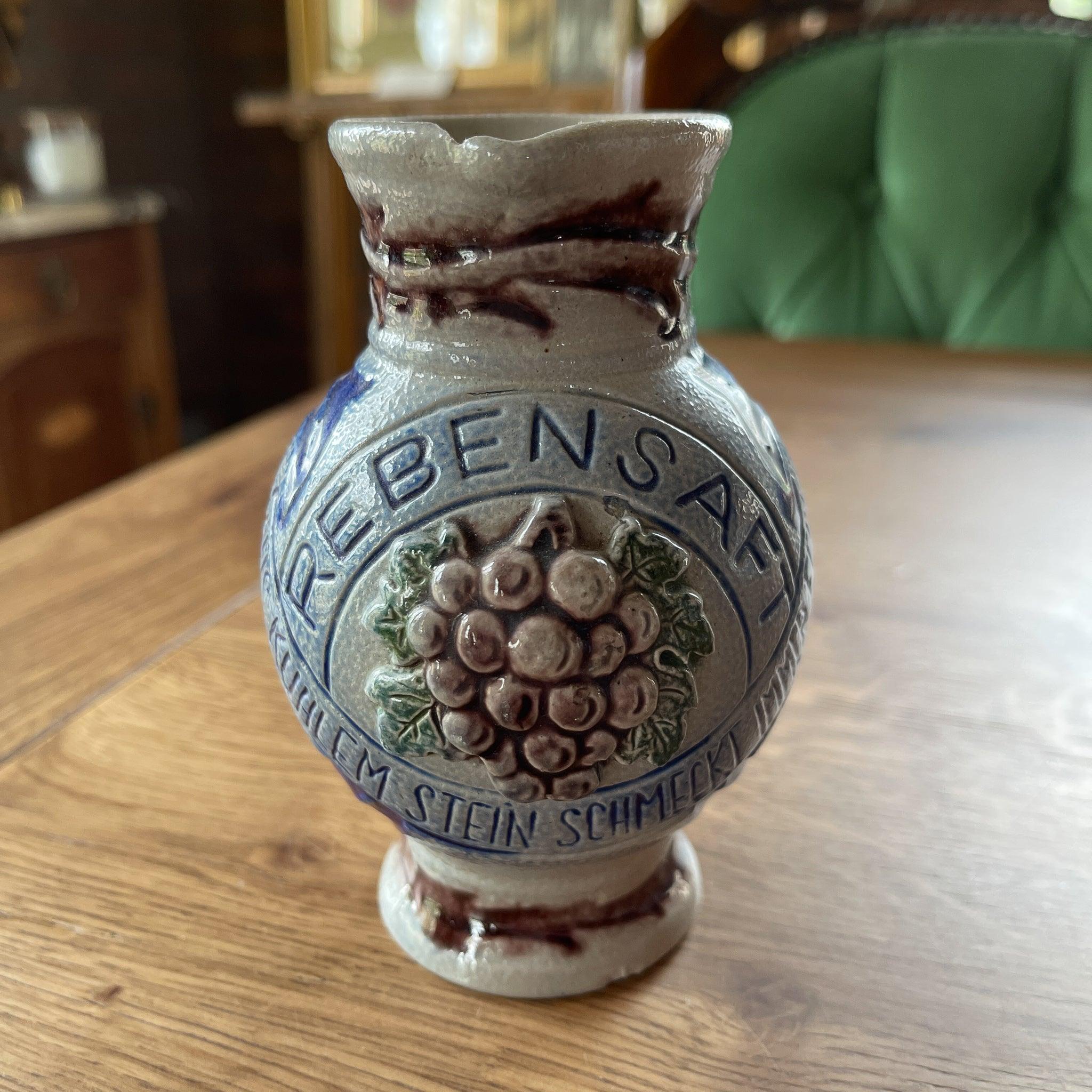 Keuls aardewerk Rebensaft kannetje - The Collectionist