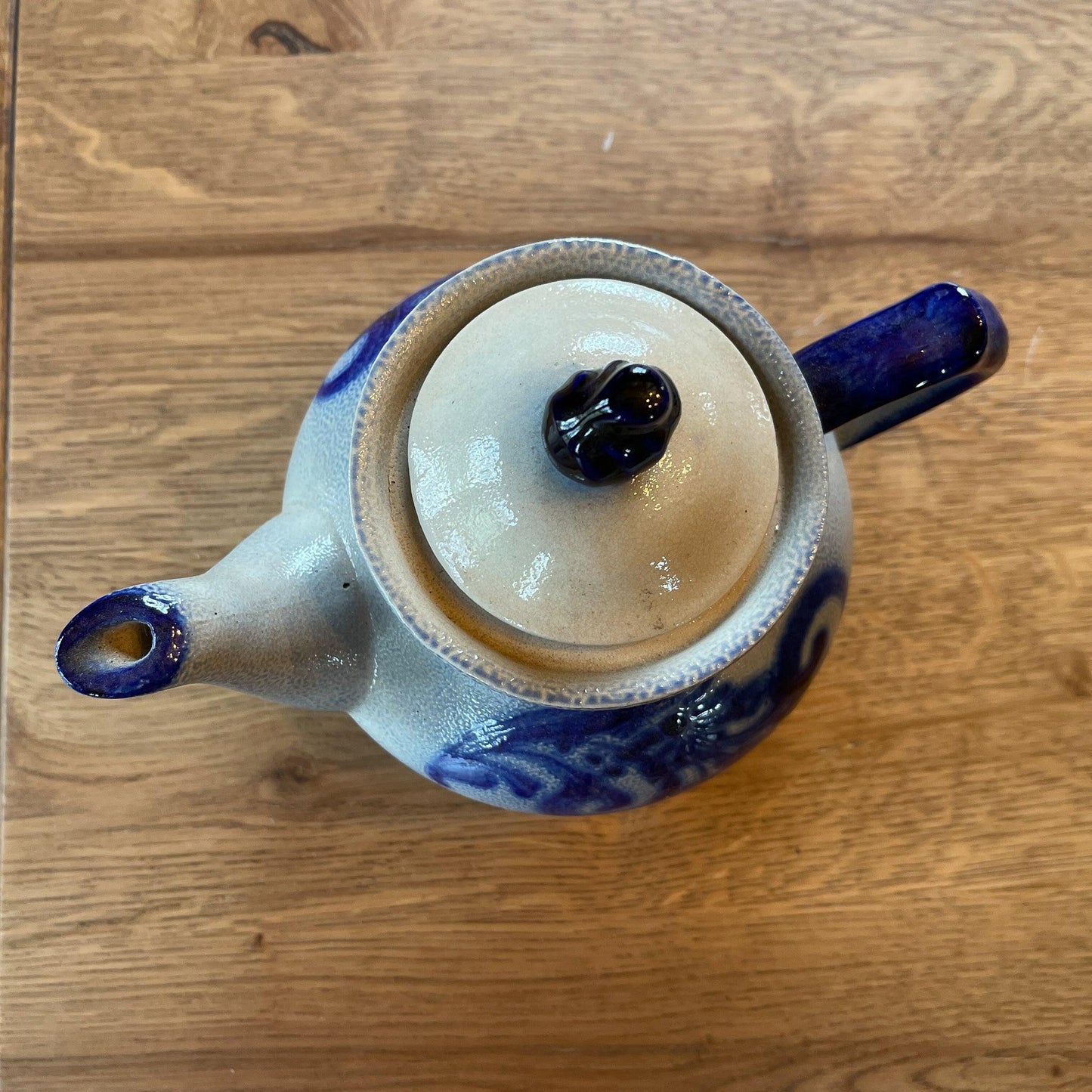 Keuls aardewerk theepot - Bamestra Curiosa