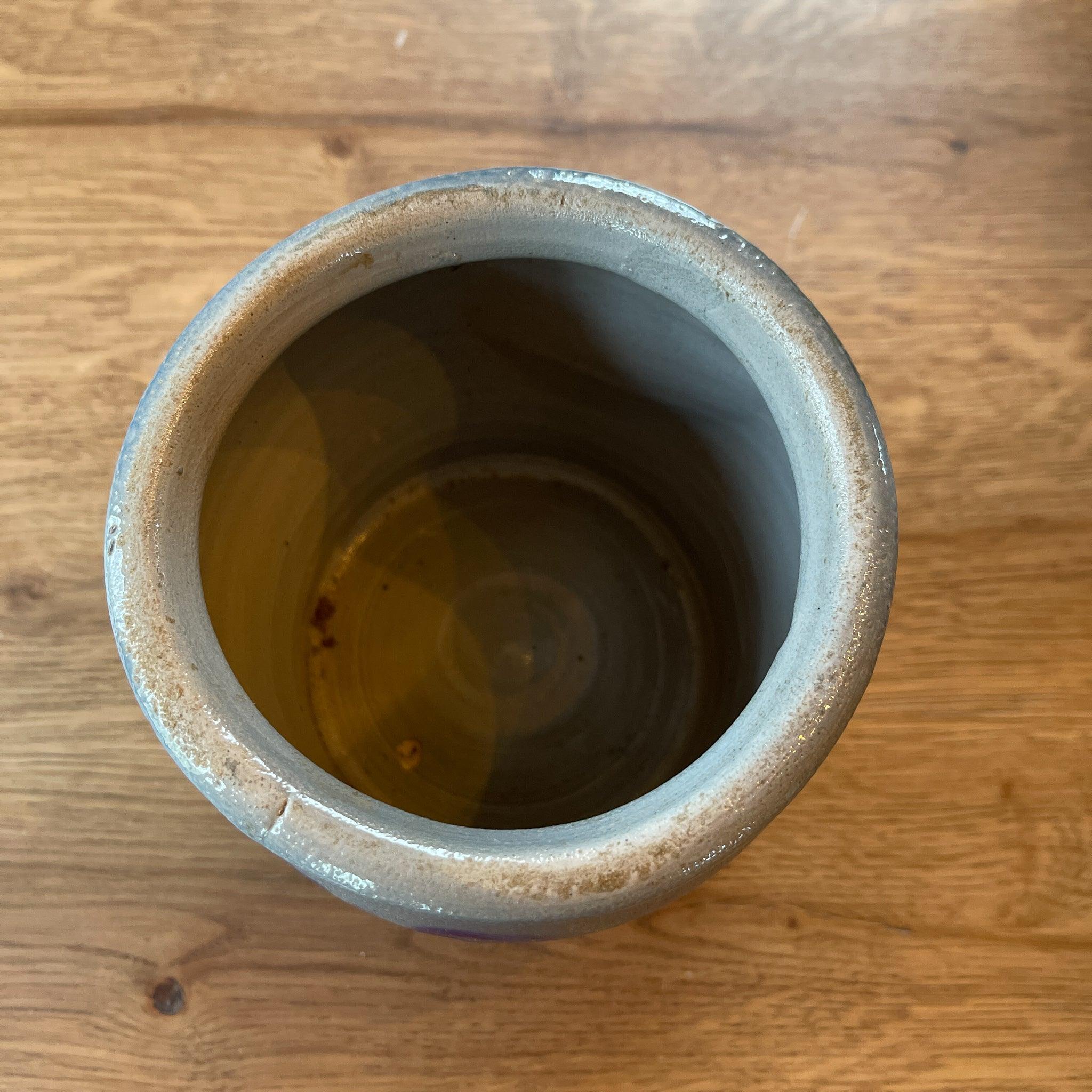 Keuls aardewerk zout pot - The Collectionist