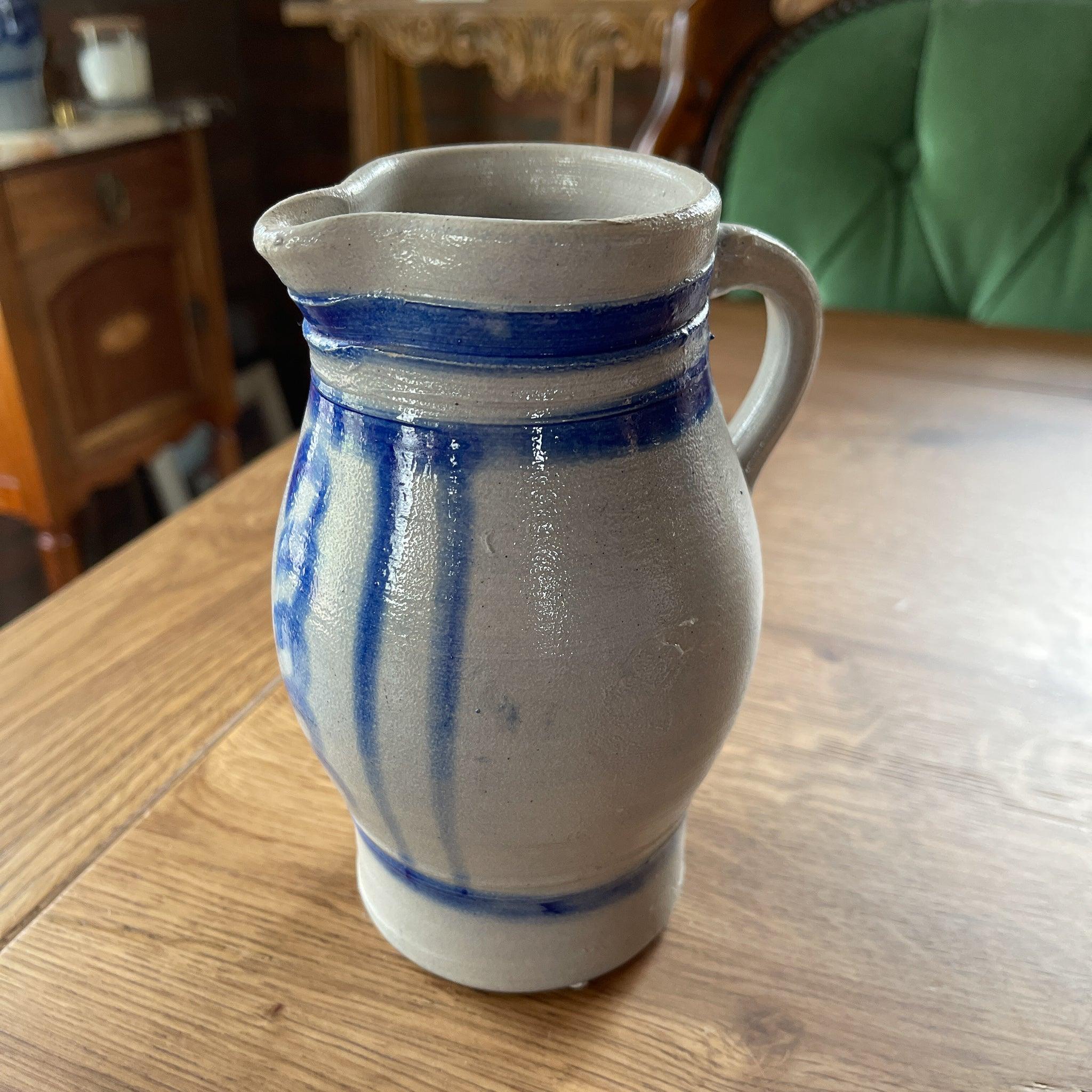 Keulse aardewerk kan - The Collectionist