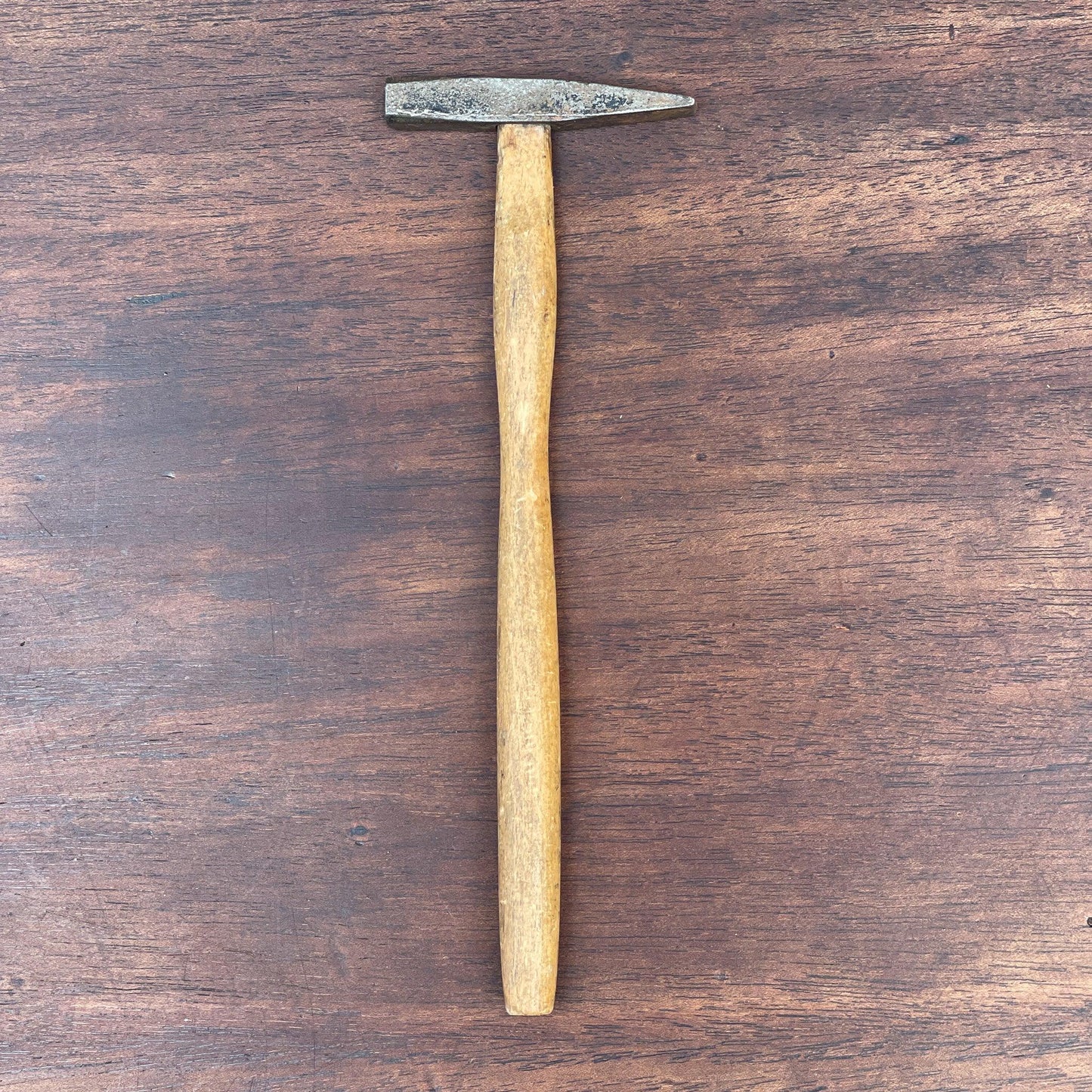 Klein hamertje - Bamestra Curiosa