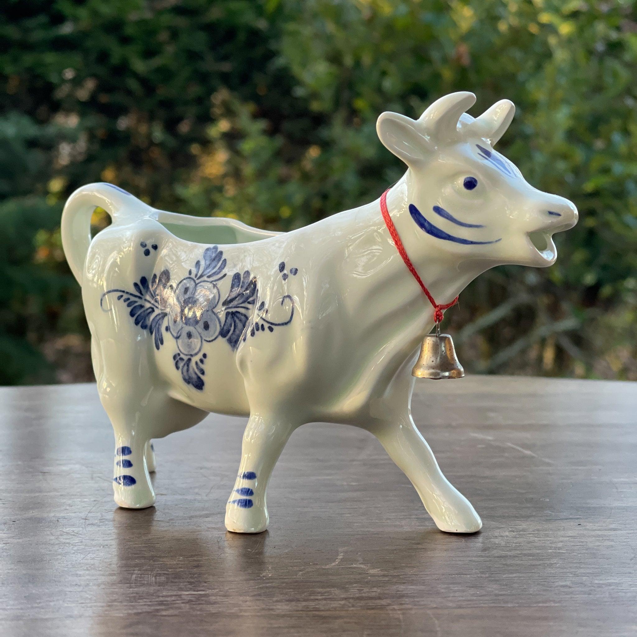 Koe melkkan in Delfts Blauw - The Collectionist
