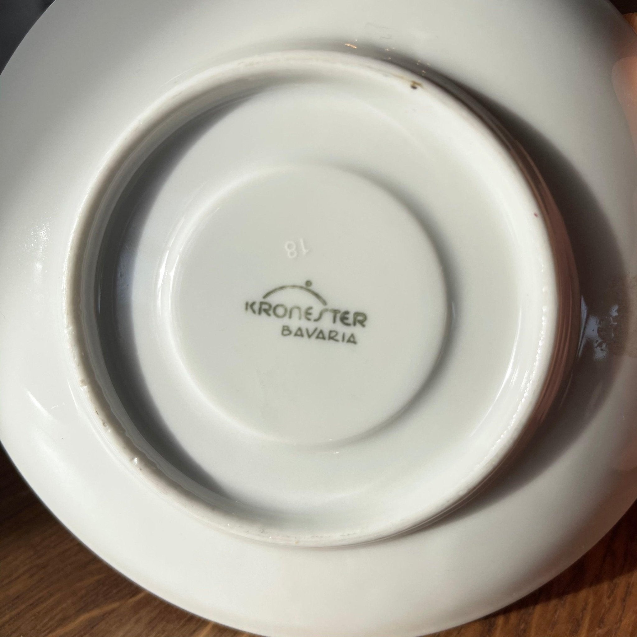 Kronester Bavaria Kopje met schoteltje - The Collectionist