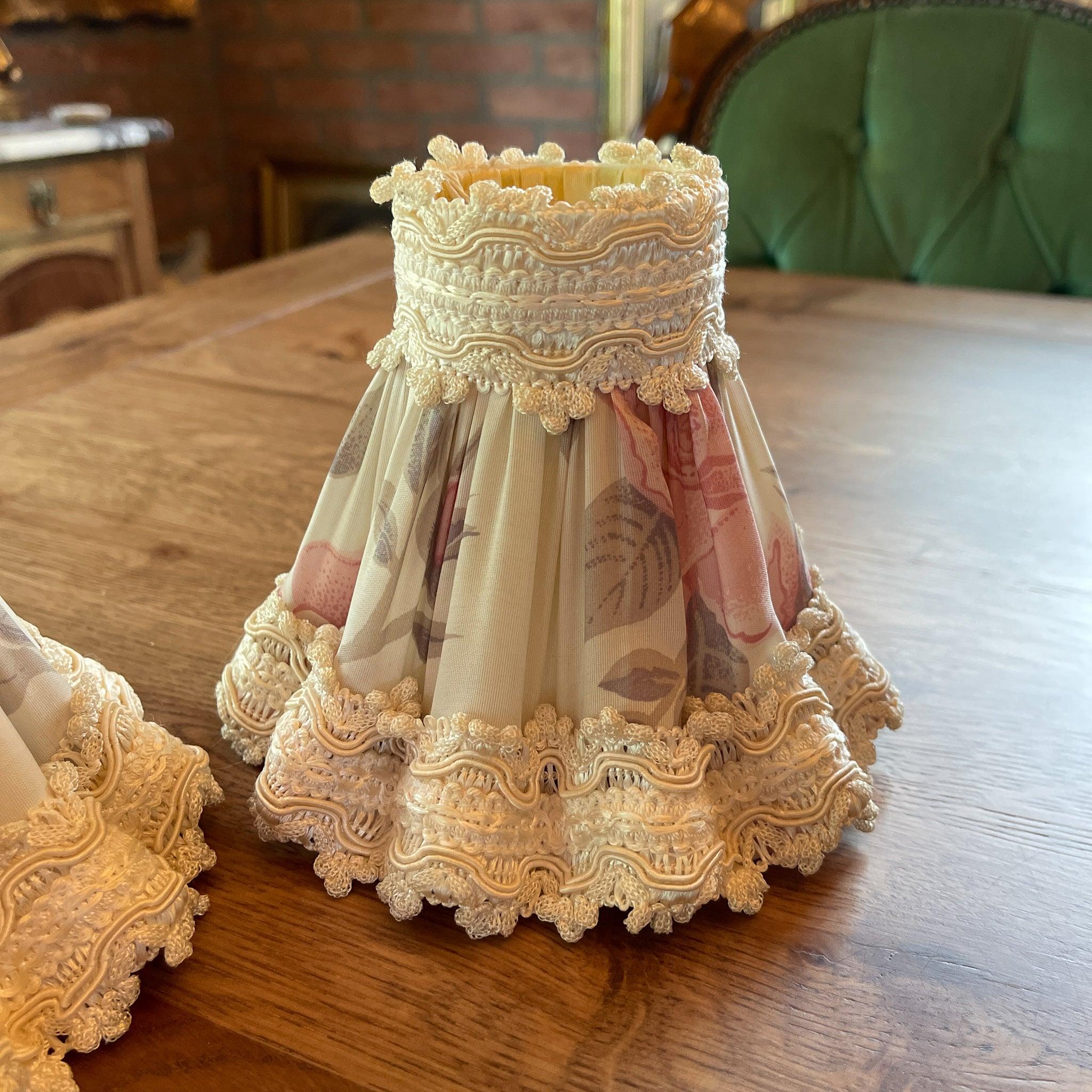 Lampenkapjes met bloemen - The Collectionist