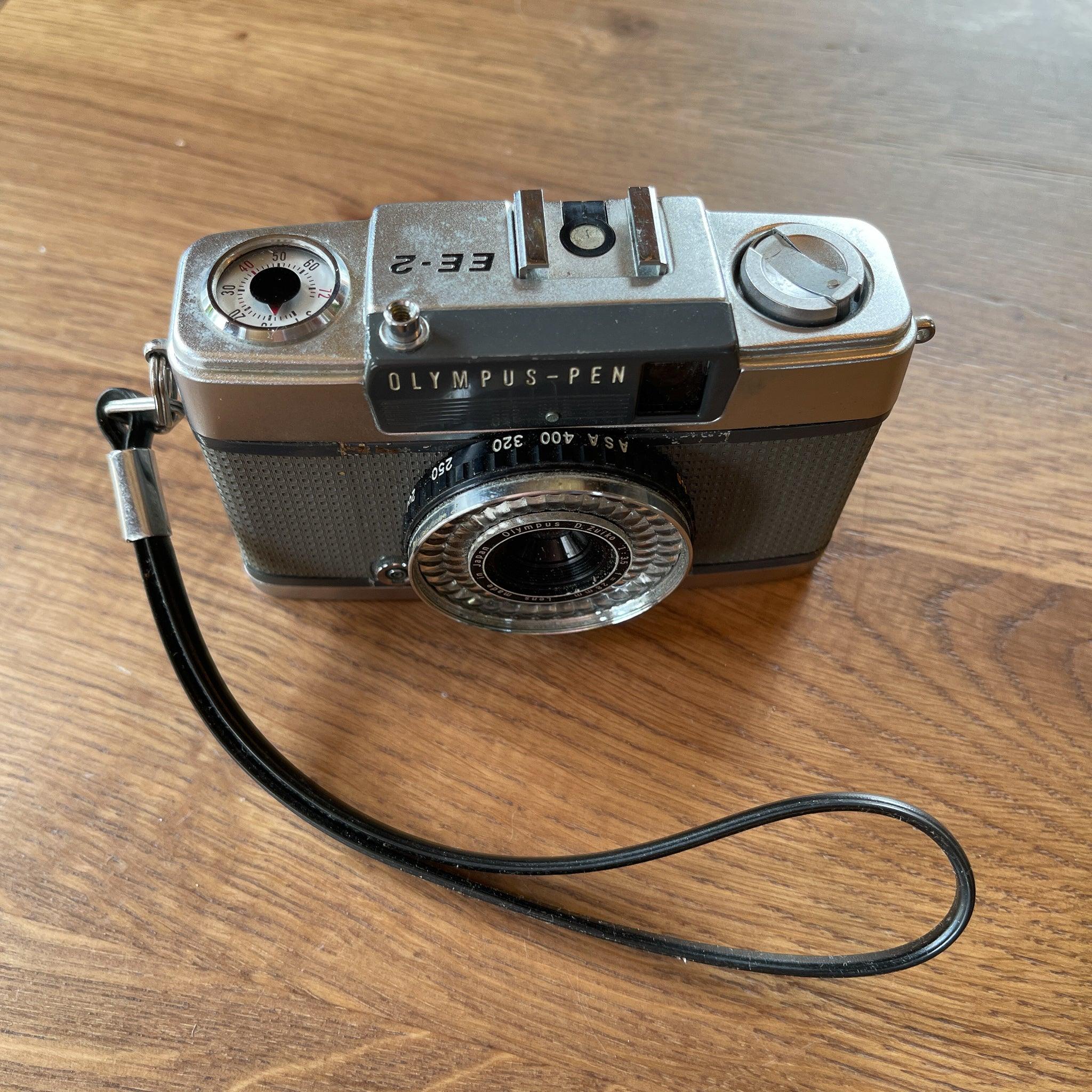 Olympus Pen EE - 2 camera - The Collectionist
