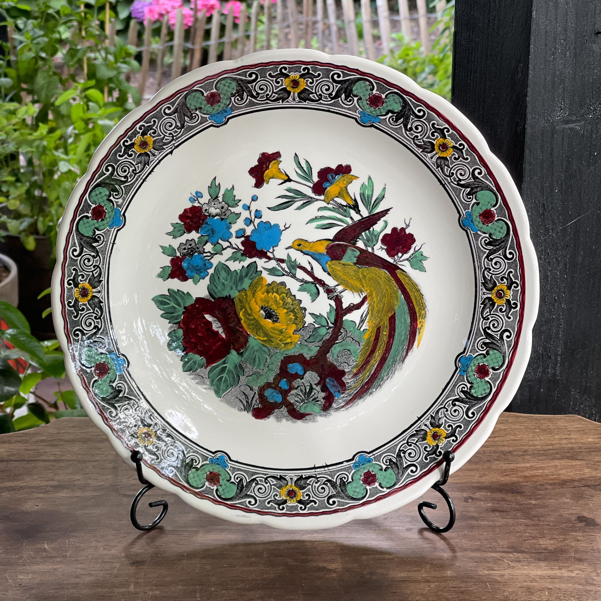 Polychroom Wandbord Royal Sphinx (Boch Belgium) - The Collectionist