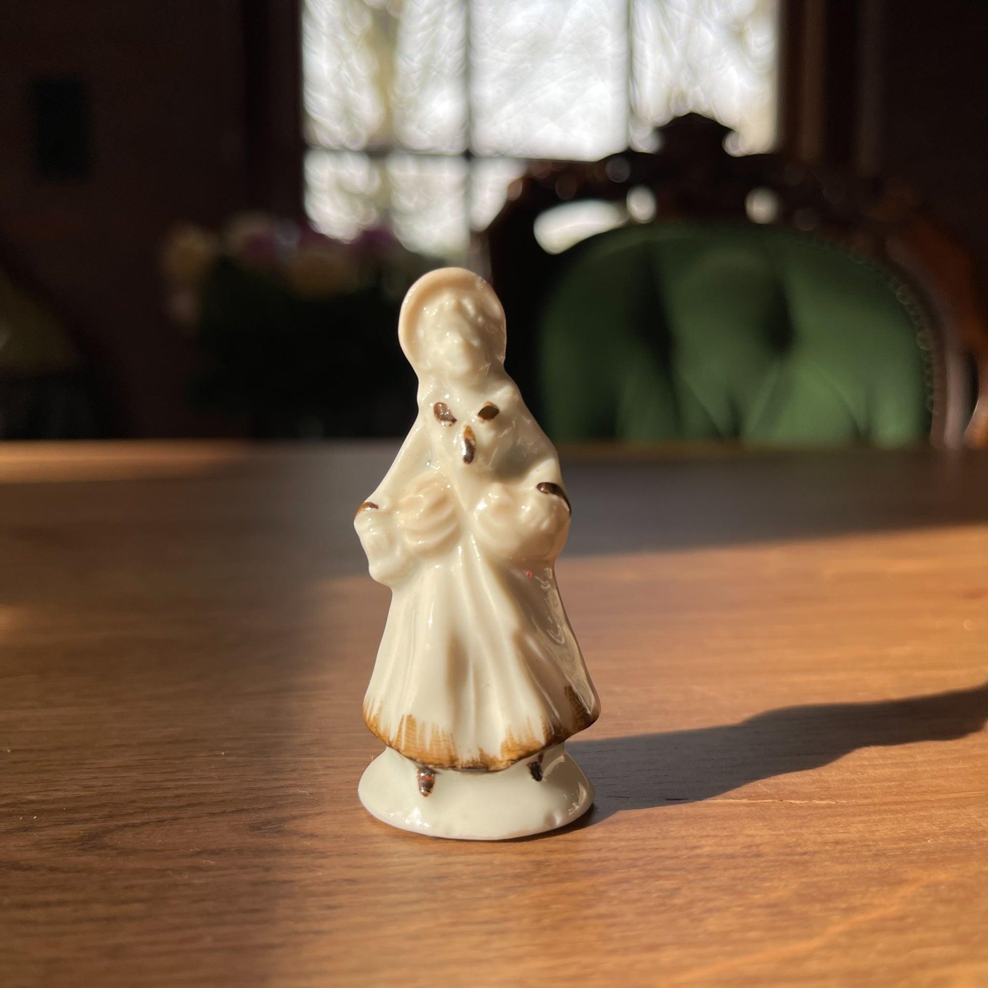 Porseleinen beeldje - The Collectionist