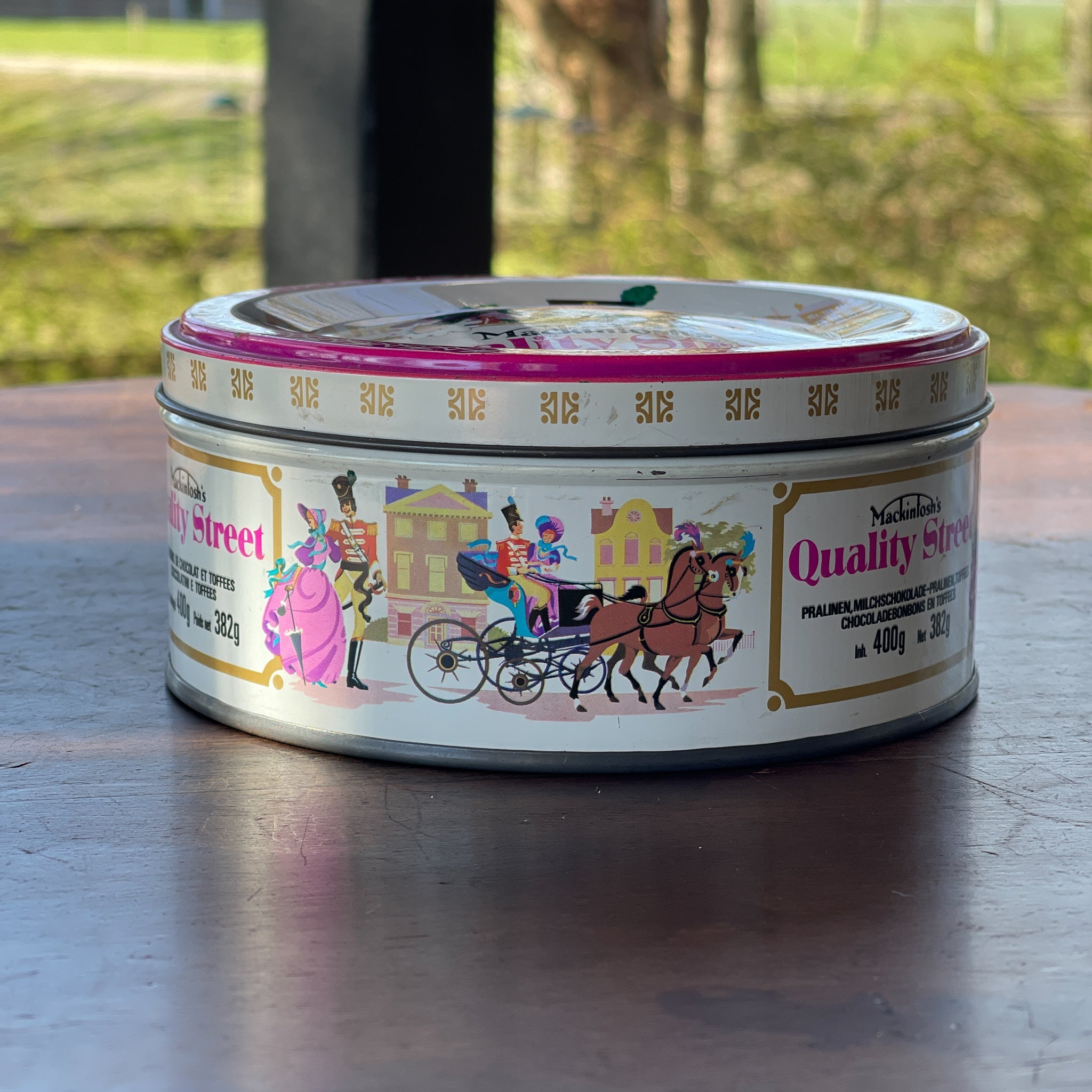 Quality Street Chocolates & Toffees Blik Middel - The Collectionist