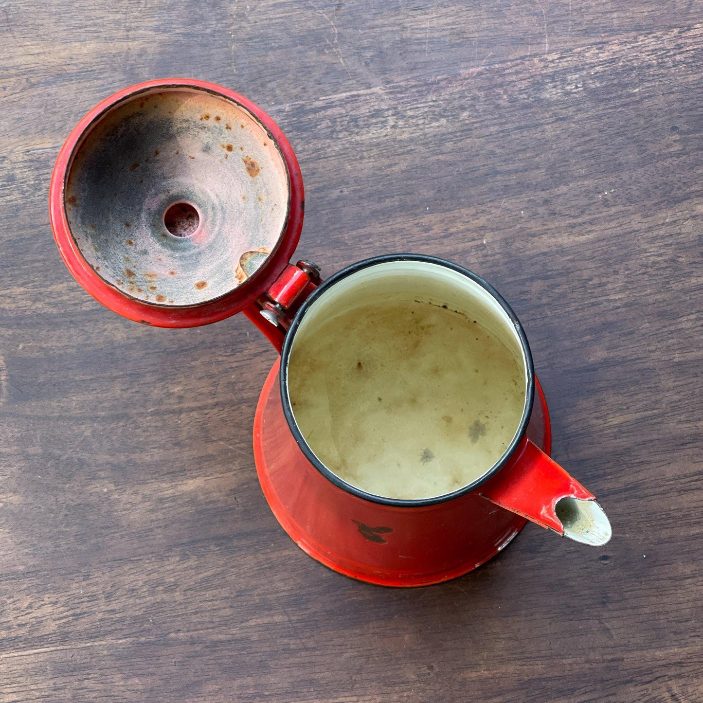 Rode emaille theepot / koffiepot - Bamestra Curiosa