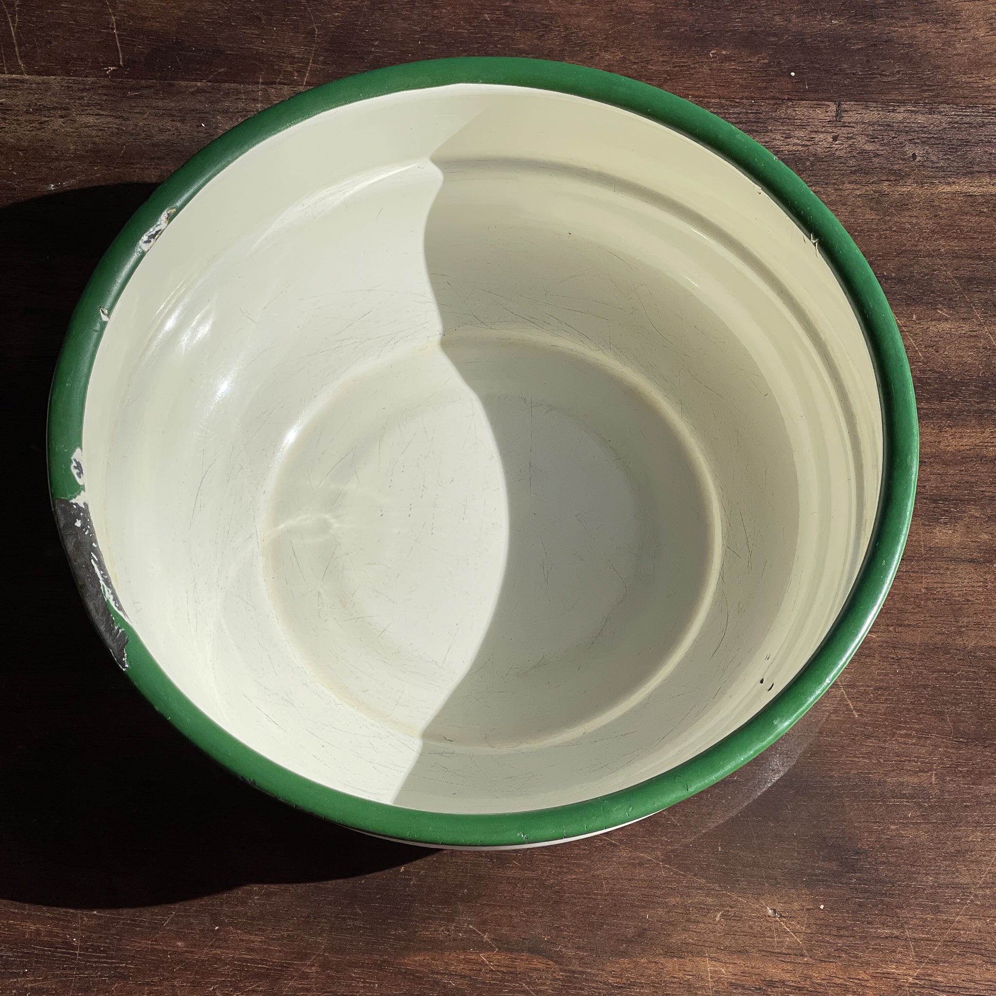 Set Van Drie Emaille Schalen - The Collectionist