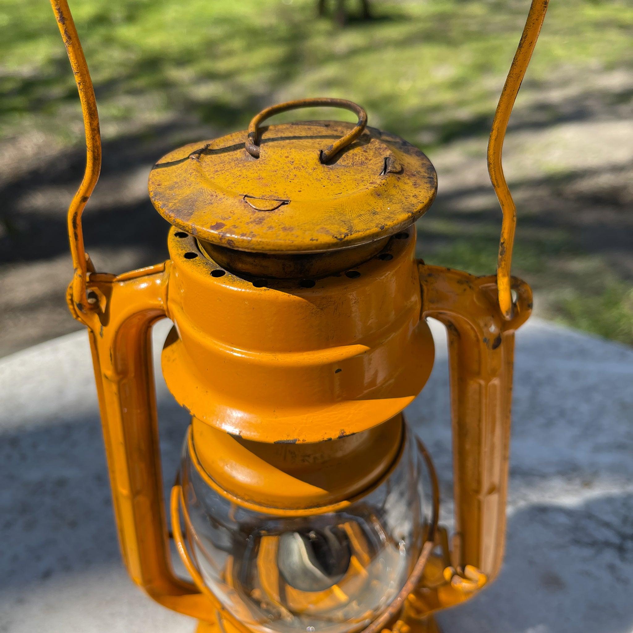 Stormlantaarn Made in Japan No 400 - The Collectionist