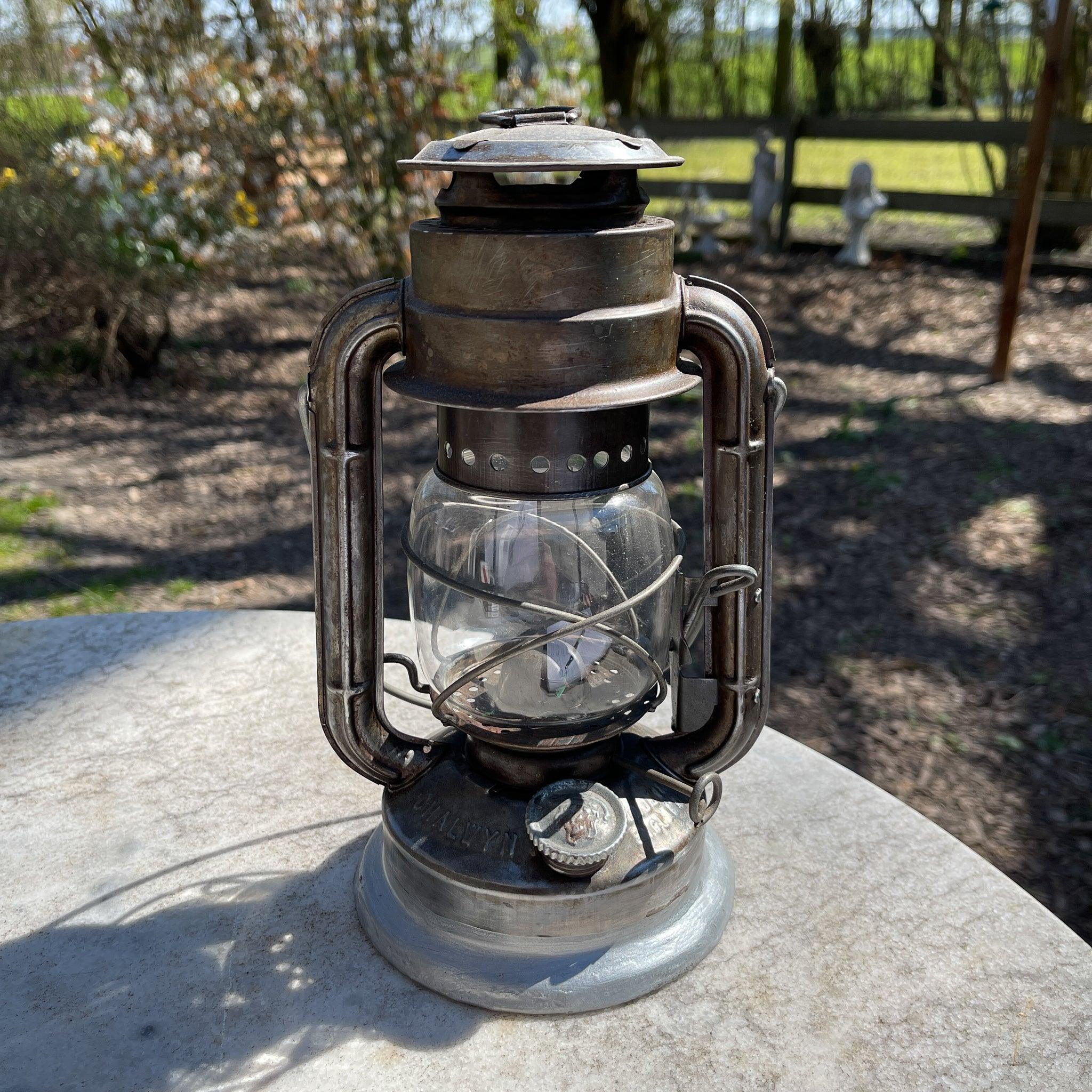 Stormlantaarn petroleum lamp Chalwyn Tropic - The Collectionist