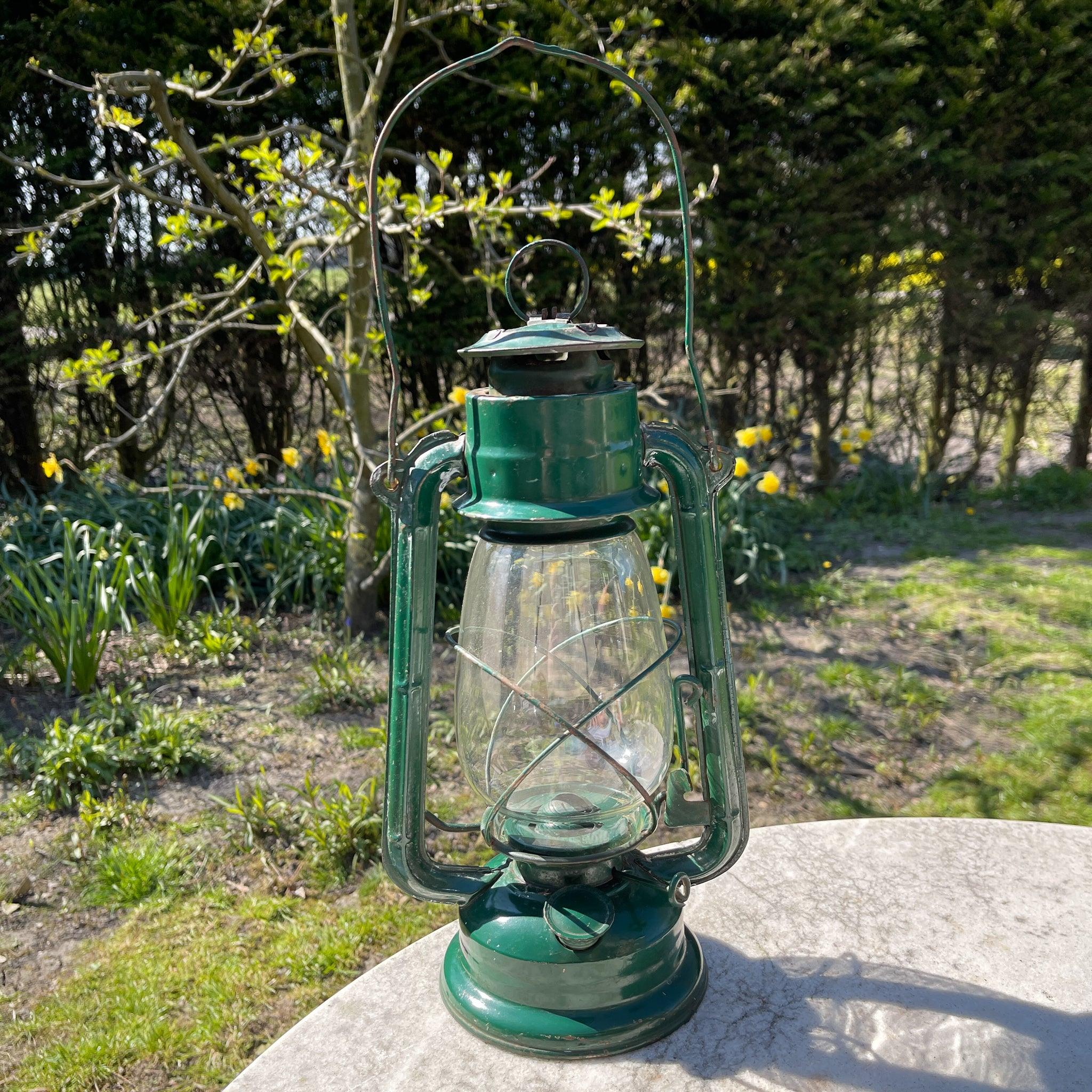 Stormlantaarn petroleum lamp Jupiter 2 - The Collectionist