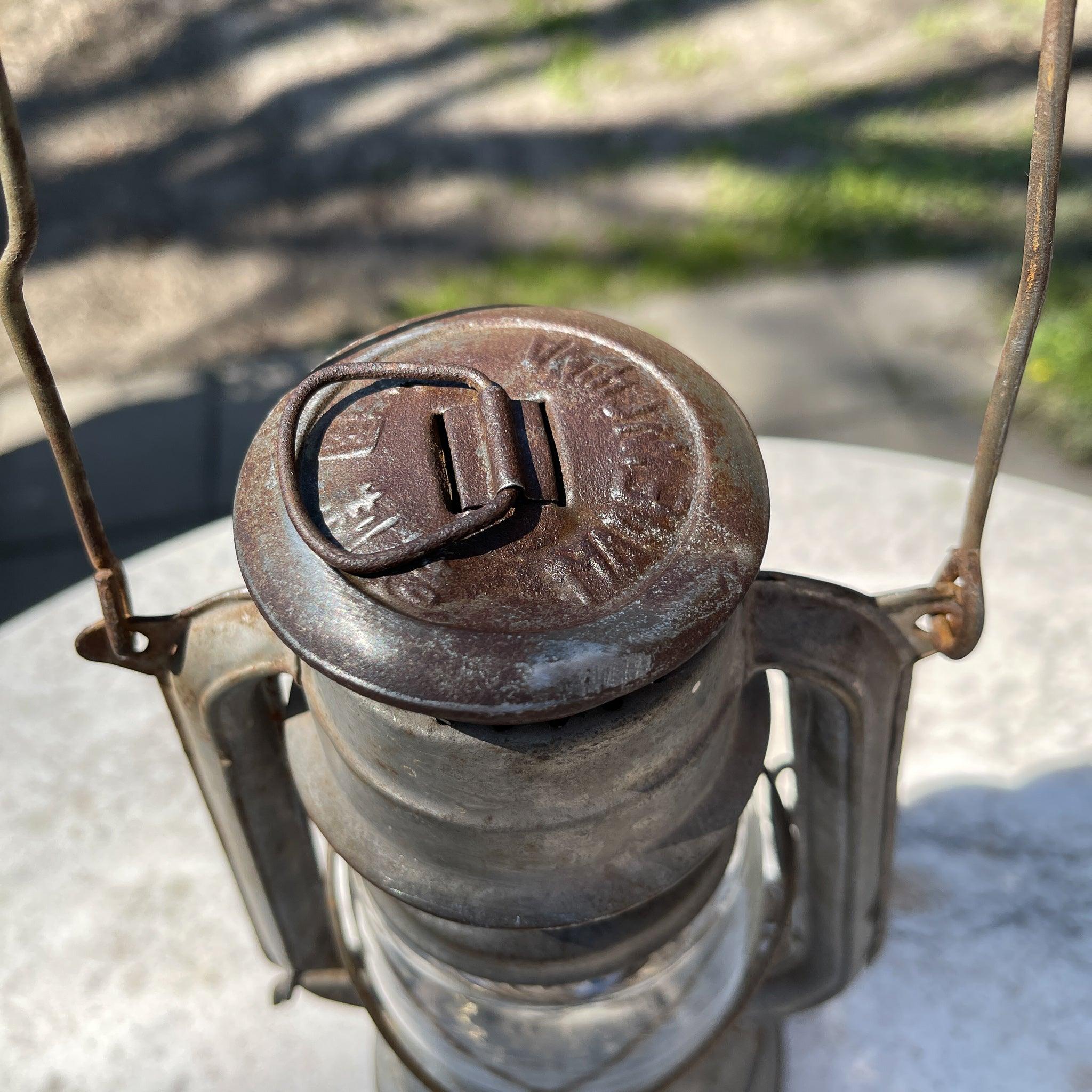 Stormlantaarn Wang Guang 235 - The Collectionist