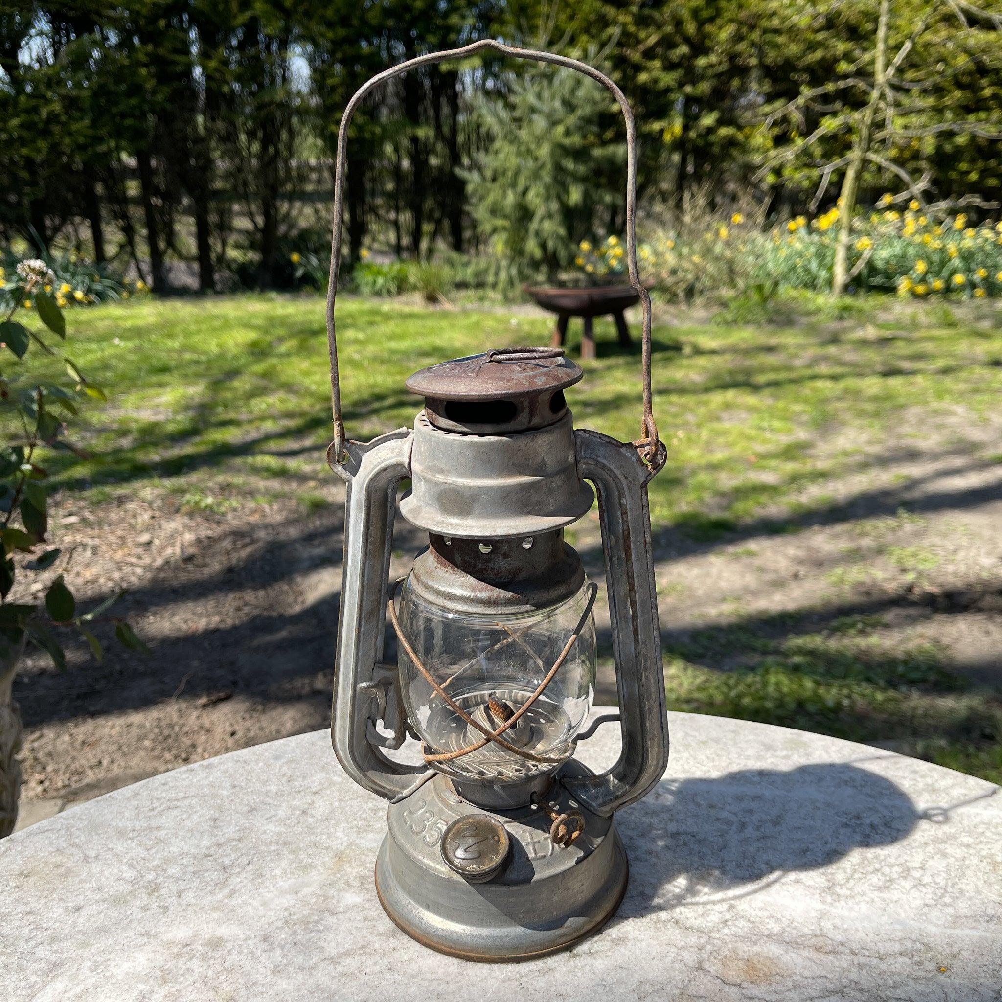 Stormlantaarn Wang Guang 235 - The Collectionist