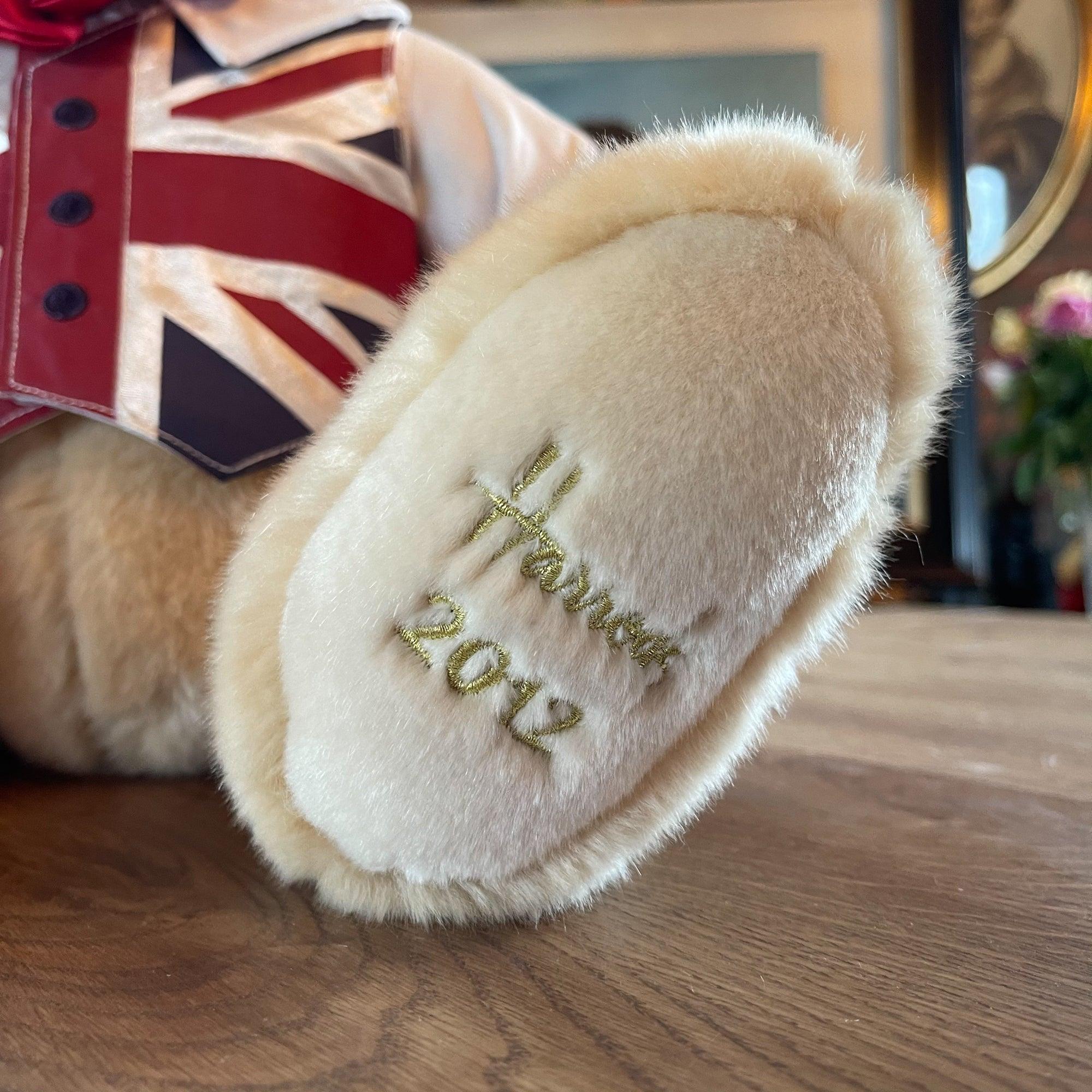 Teddybeer van Harrods - The annual bear 2012 - The Collectionist