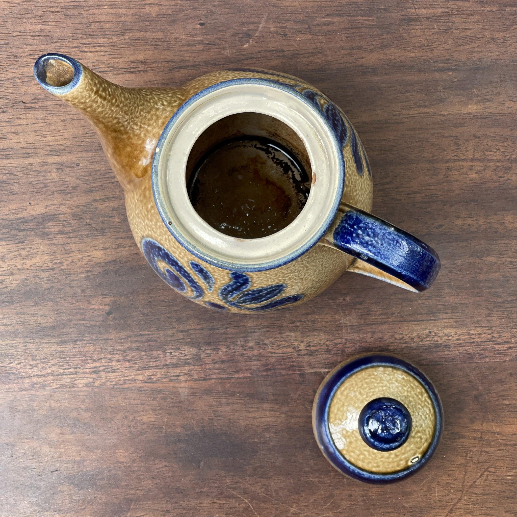 Theepot van Jasba Keuls aardewerk - The Collectionist