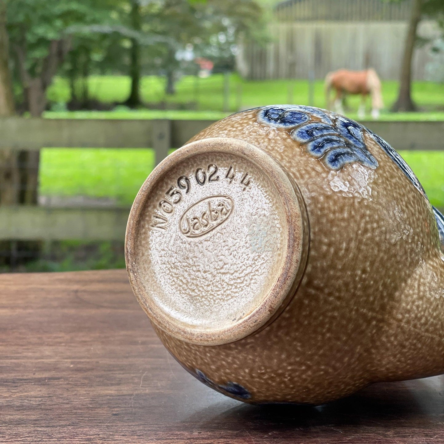 Theepot van Jasba Keuls aardewerk - The Collectionist